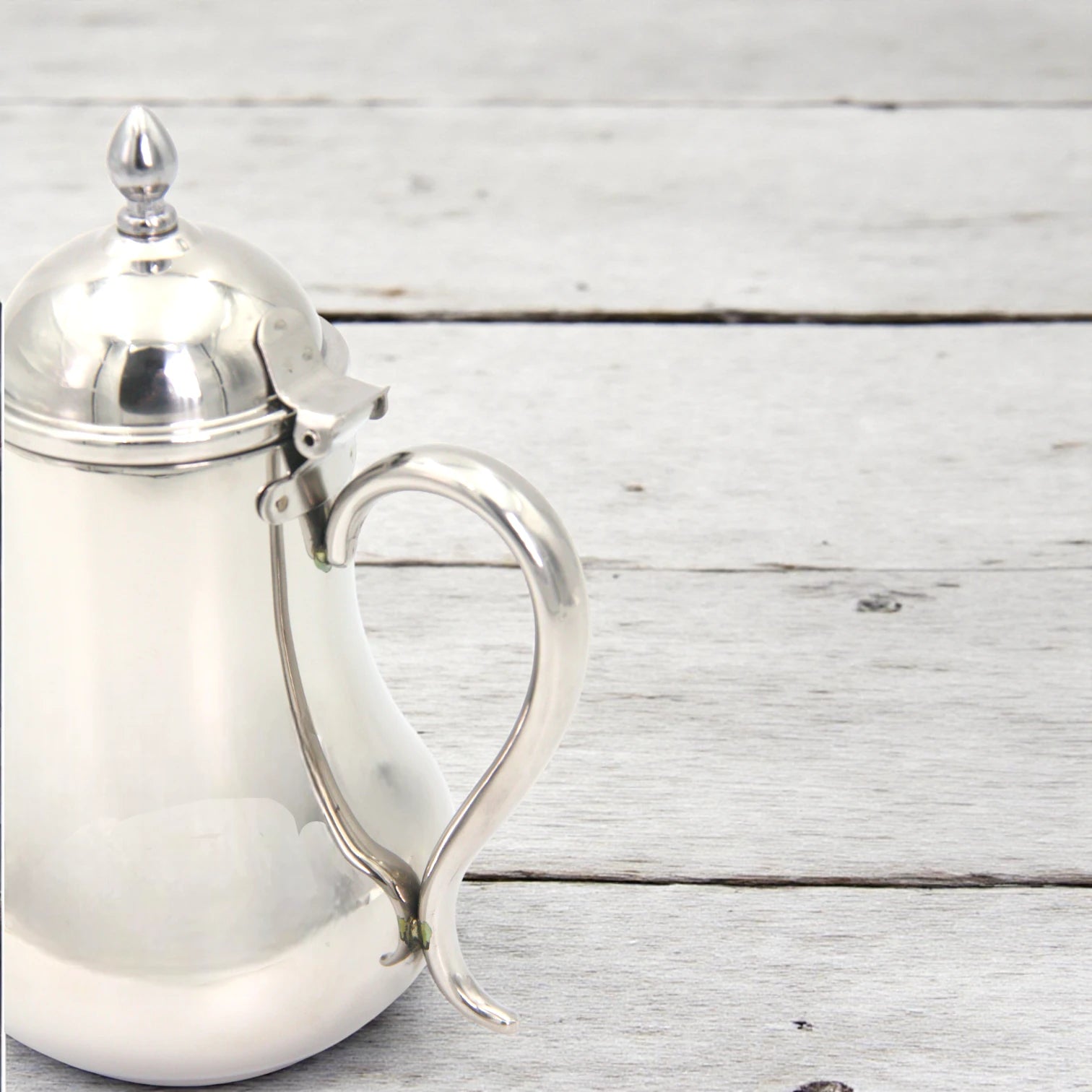 HTH Stainless Steel Tea & Coffee Pot – Classic Polished Serveware Kettle with Long Spout & Sturdy Handle, Durable Kitchen & Dining Essential - Damoo