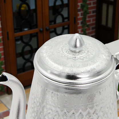 Traditional Arabic Coffee Pot Dallah – Handcrafted Silver Aluminum Tea & Coffee Server with Ornate Pattern, Lightweight & Durable Design, Hinged Lid & Easy Pour Spout – Perfect for Home, Majlis, Gatherings & Gifting - Damoo