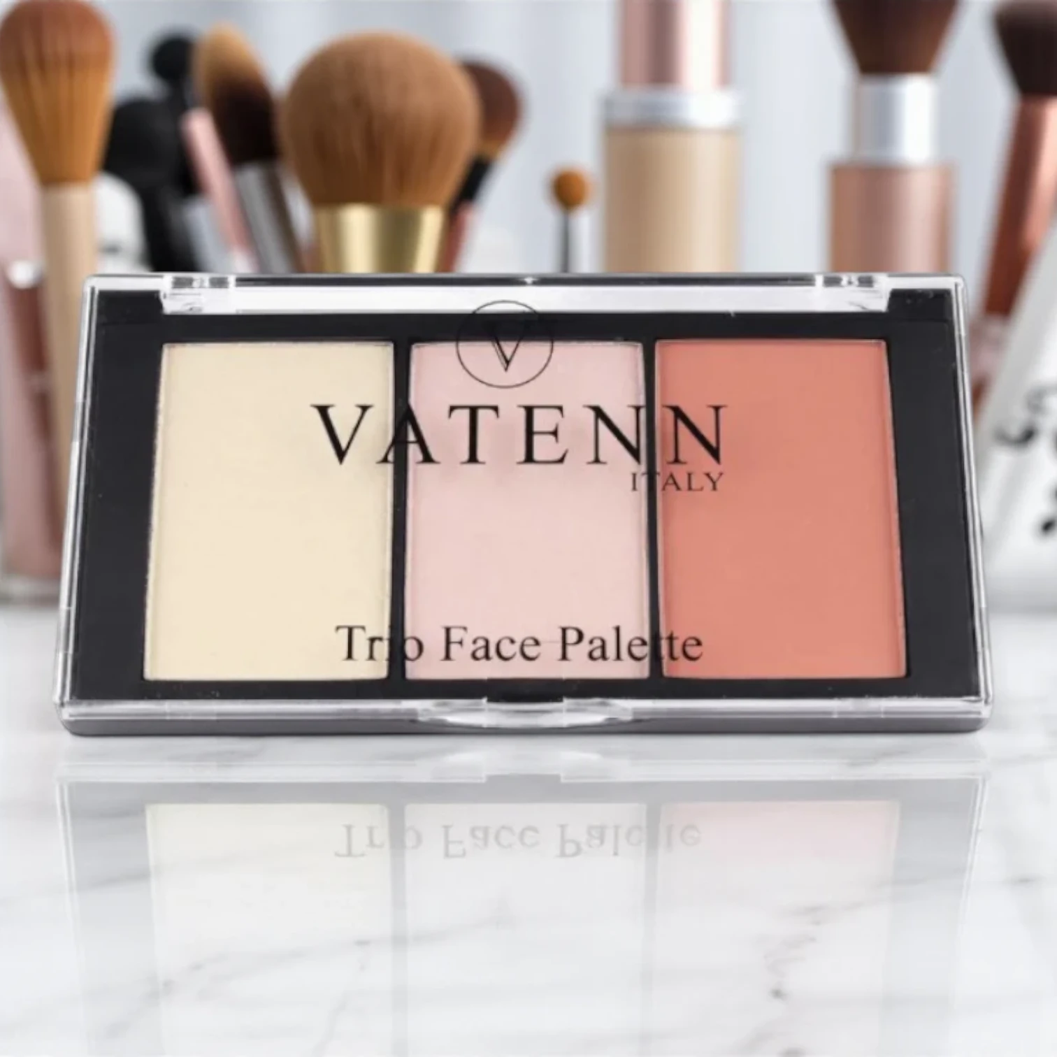 Vatenn Italy Trio Face Palette TFP804 Star Dust | Highlighter, Blush & Contour | Travel-Friendly Face Makeup Palette Made in Italy - Damoo