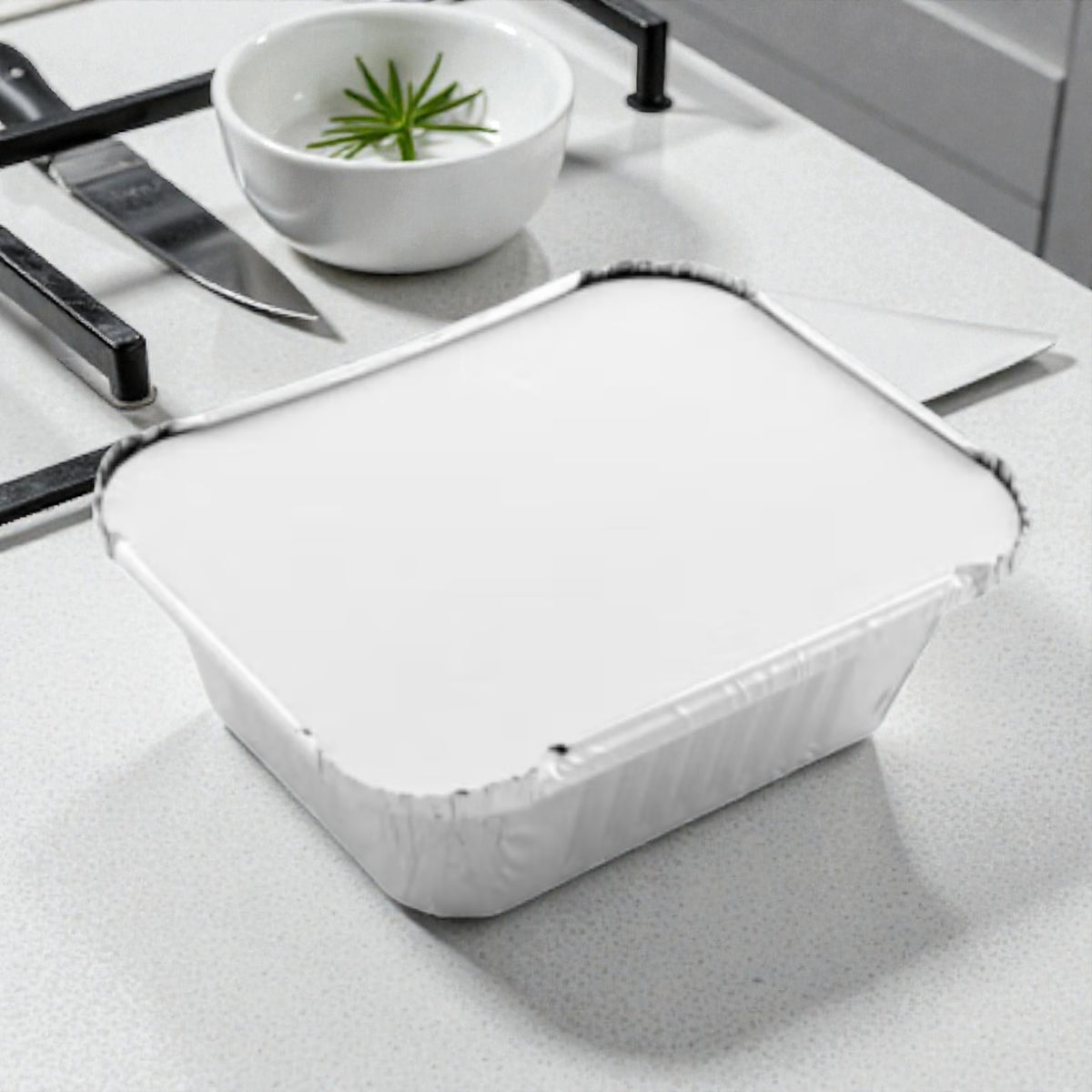 Falcon Extra Thick Aluminium Food Storage Containers with Lid – Oven Safe Disposable Trays for Cooking, Grilling & Food Storage (Pack of 10) - Damoo