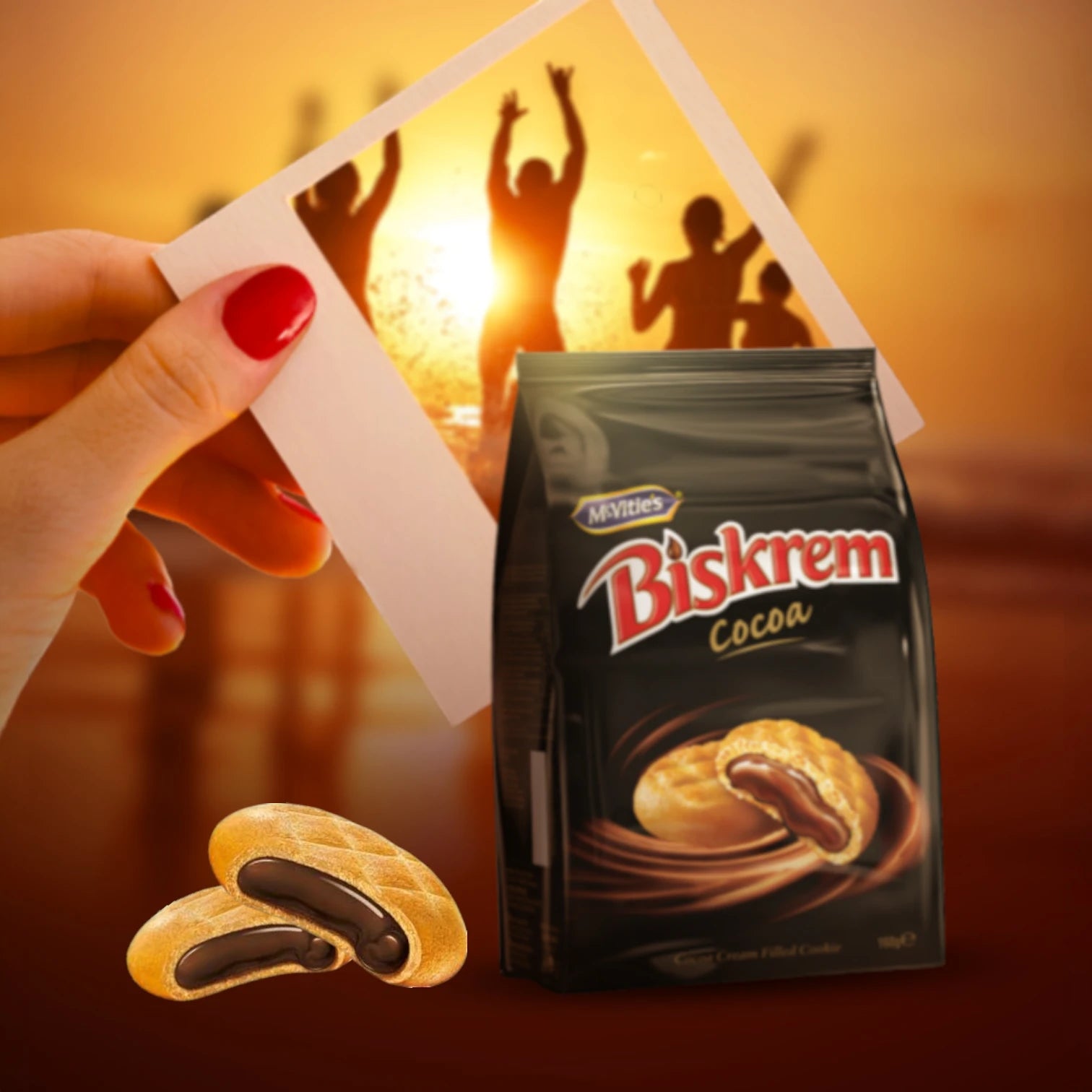Ülker Biskrem Duo Biscuits with Cocoa Cream Filling – 205g | Crispy Cookies with Rich Chocolate Center | Perfect Snack for All Ages - Damoo