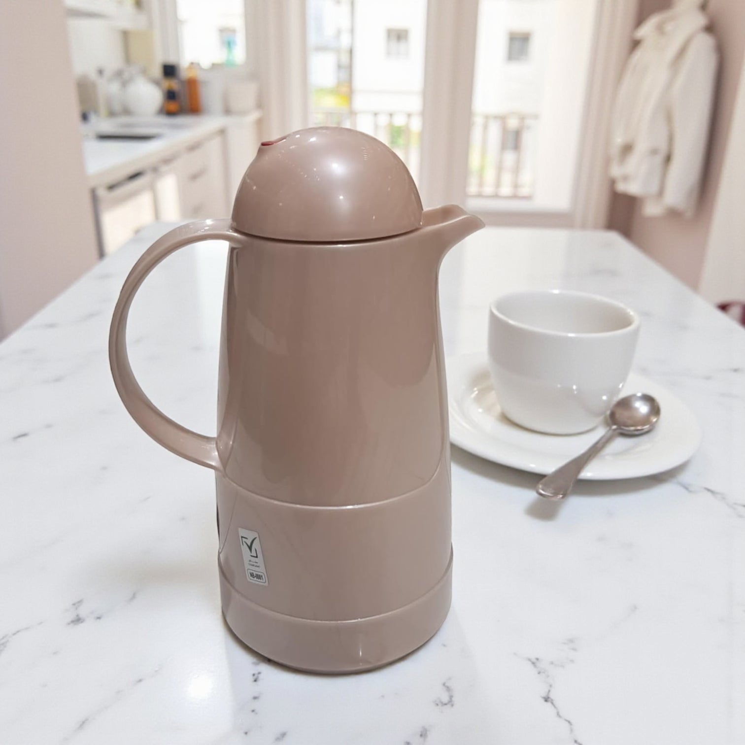 Rotpunkt 1.0L Vacuum Flask – German-Made Insulated Thermos for Hot & Cold Beverages, 24H Heat / 36H Cold Retention, BPA-Free Durable Design with Spill-Proof Cap & Ergonomic Handle - Damoo