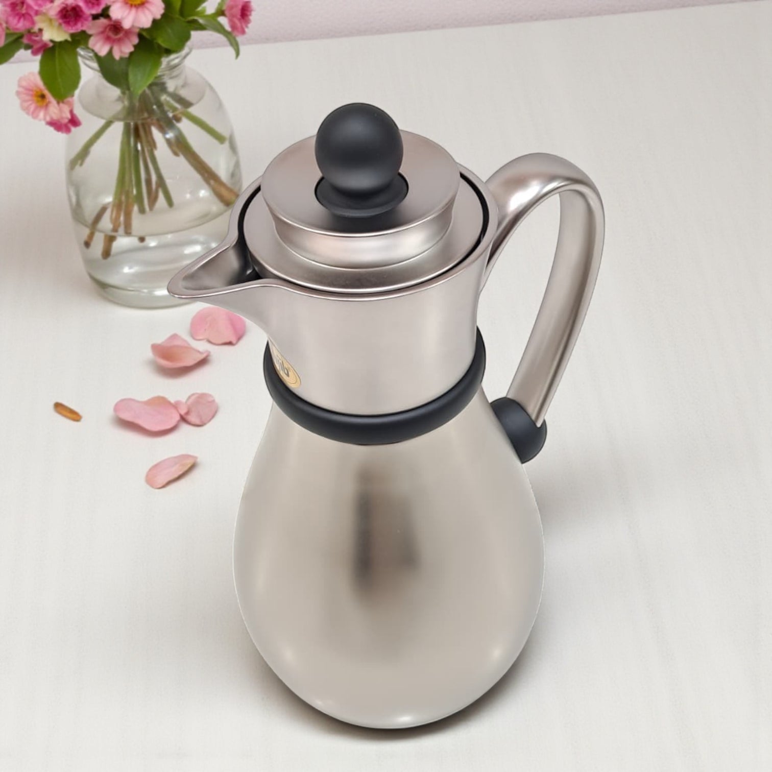 Najib Modern Style Stainless Steel Vacuum Flask Set – 0.7L & 1.0L Double-Wall Insulated Thermos Jugs | Elegant Brushed Silver Finish, Leak-Proof Design & Ergonomic Handle for Hot & Cold Beverages - Damoo