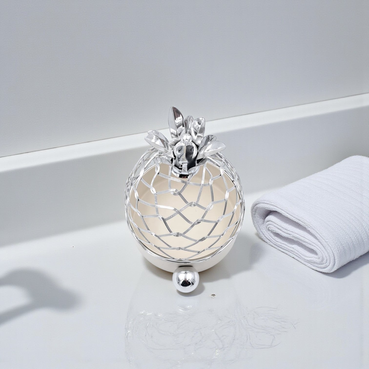 Elegant Decorative Pineapple Jar with Metallic Lid – Modern Home Décor Centerpiece for Table, Living Room, or Entryway – Luxury Art Piece with Contemporary Design - Damoo