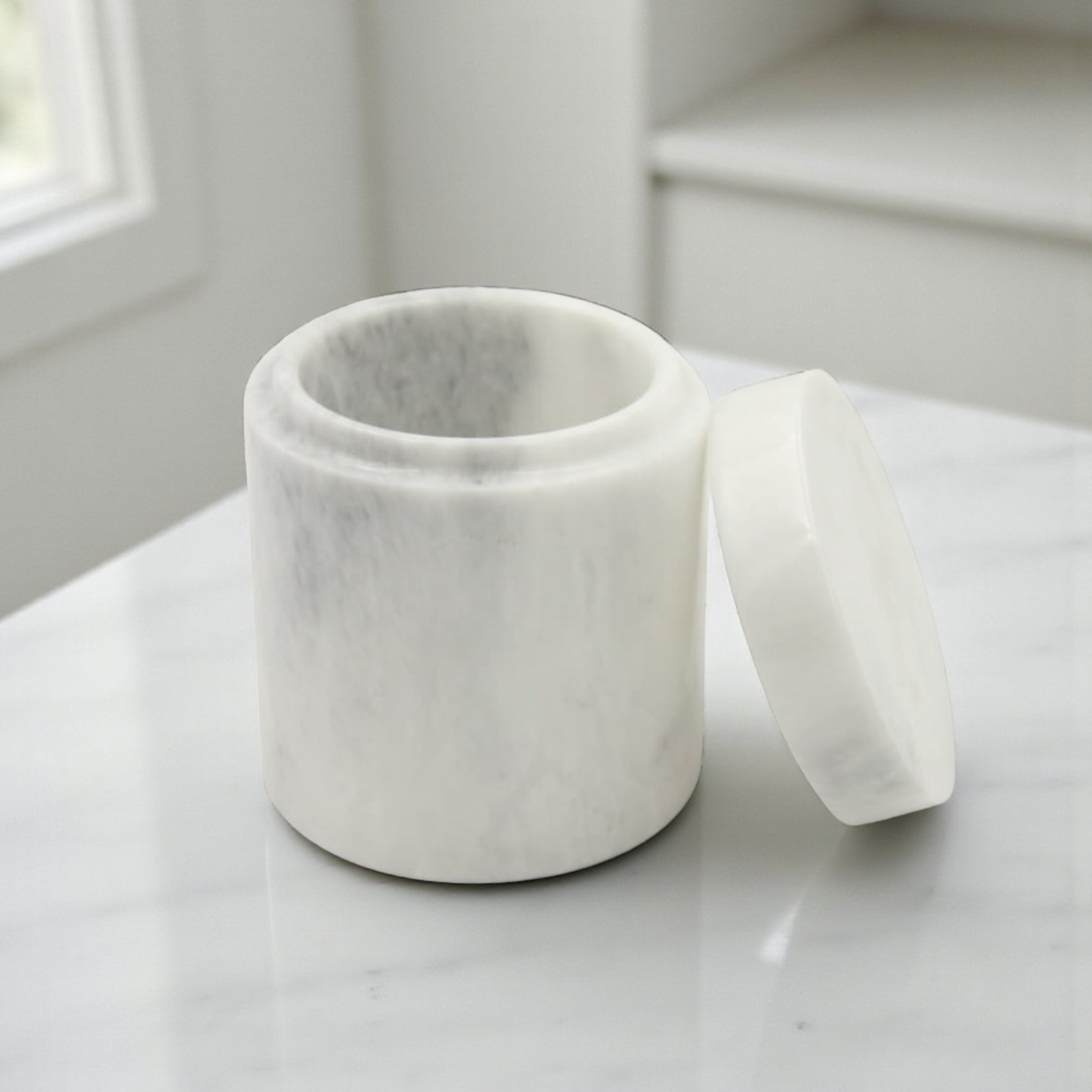 مرطبان رخامي فاخر للتخزين مع غطاء - علبة أسطوانية أنيقة لتنظيم بهارات المطبخ، ومستلزمات الحمام، والمجوهرات، وديكورات المنزل