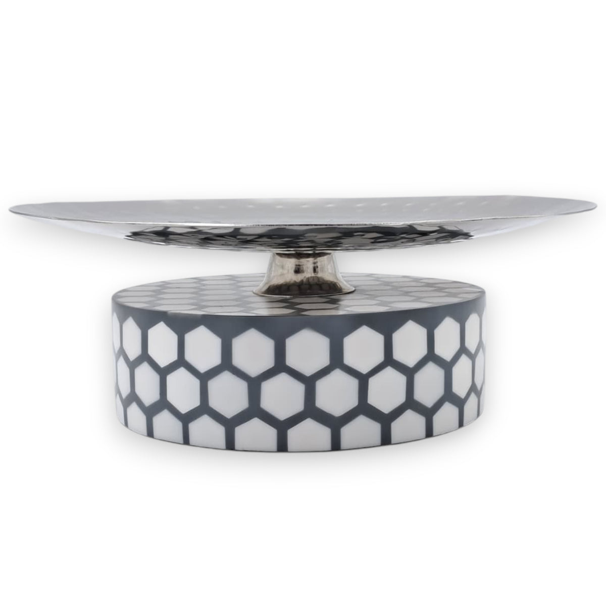 Elegant Hammered Metal Cake Stand with Geometric Base | Modern Dessert & Serving Display | Durable Decorative Table Centerpiece
