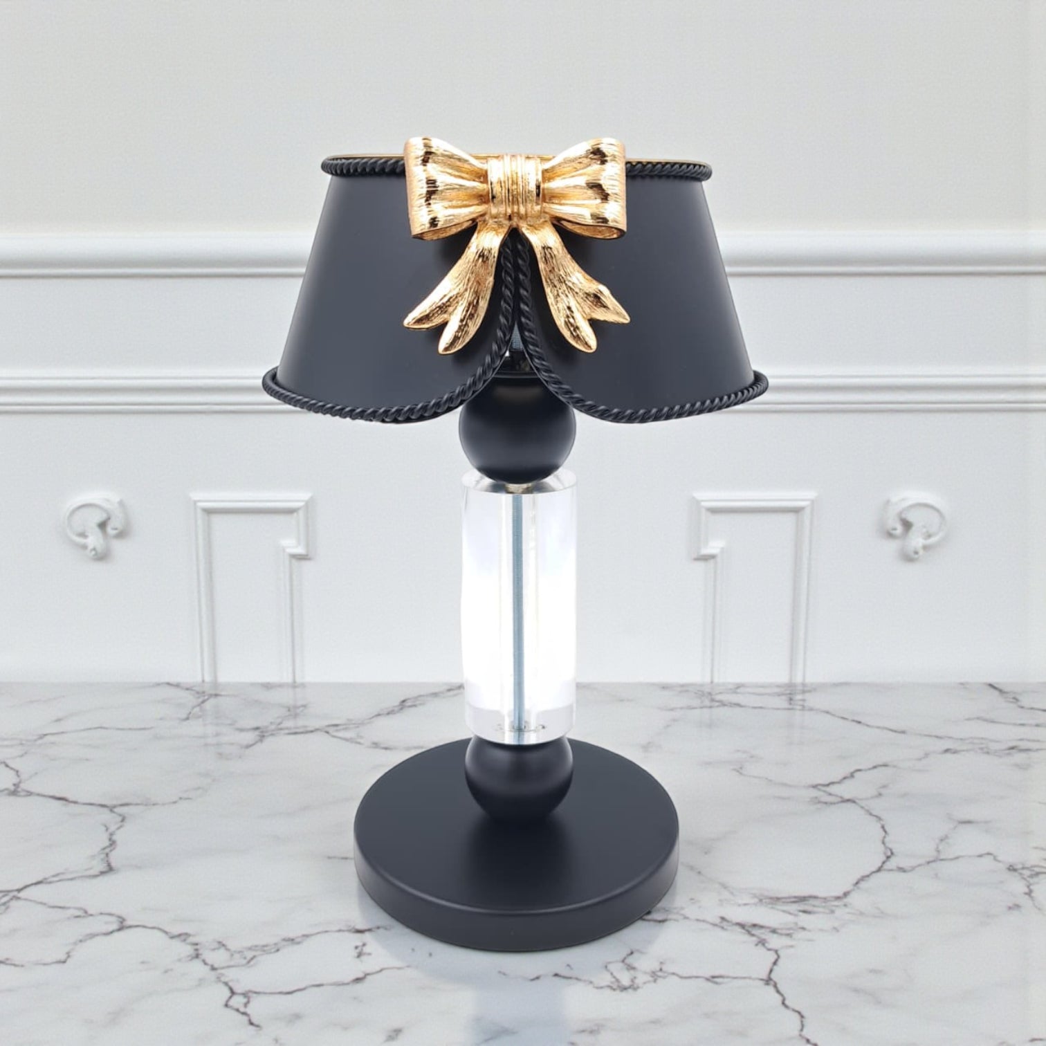 Palermo Luxury Decorative Bakhoor Burner Lamp – Elegant Home Incense Stand with Bow Design & Premium Craft Detailing - Damoo