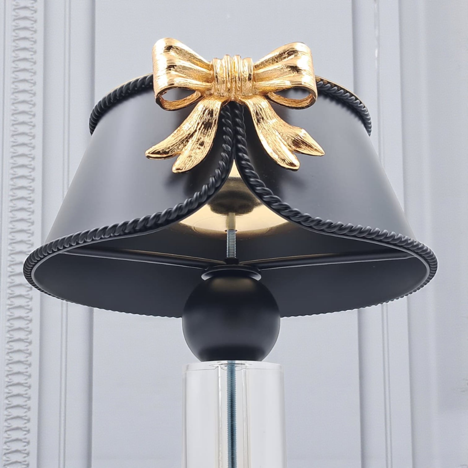 Palermo Luxury Decorative Bakhoor Burner Lamp – Elegant Home Incense Stand with Bow Design & Premium Craft Detailing - Damoo