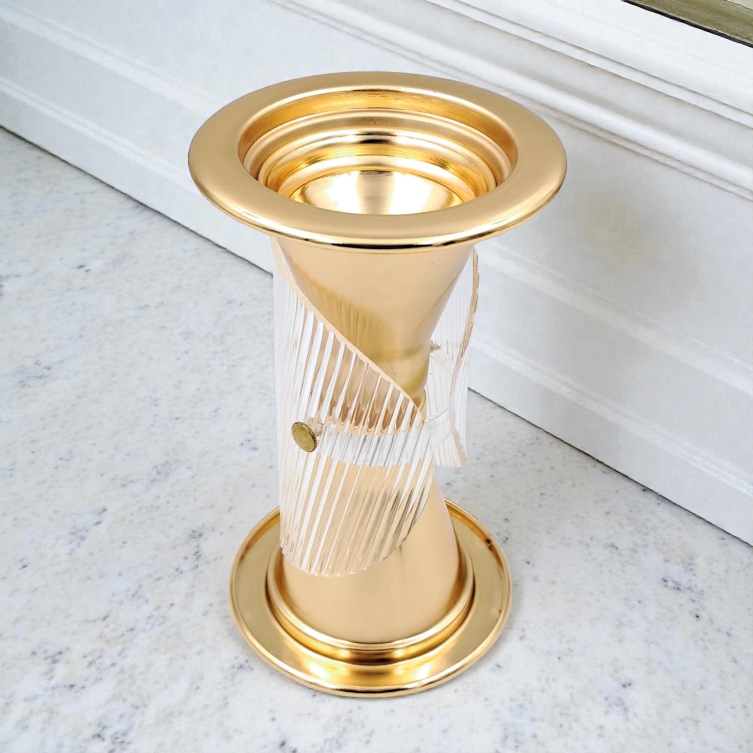Luxury Metal & Clear Ribbed Glass Bakhoor Incense Burner with Ventilated Cap – Elegant Arabic Oud & Incense Holder for Majlis, Ramadan & Home Décor (20H x 11.5L × 11.5W CM) - Damoo