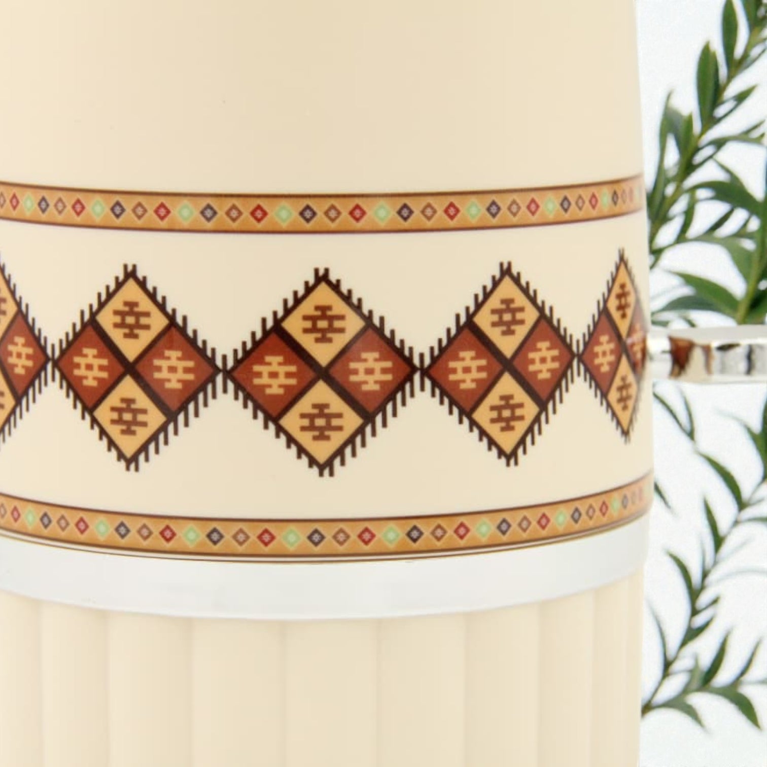 Traditional Arabic Tea Flask 1 Liter – Double Wall Insulated Glass Liner Zamzamiyah with Handle, Heritage Pattern Thermal Hot Beverage Jug, Available in Two Designs - Damoo