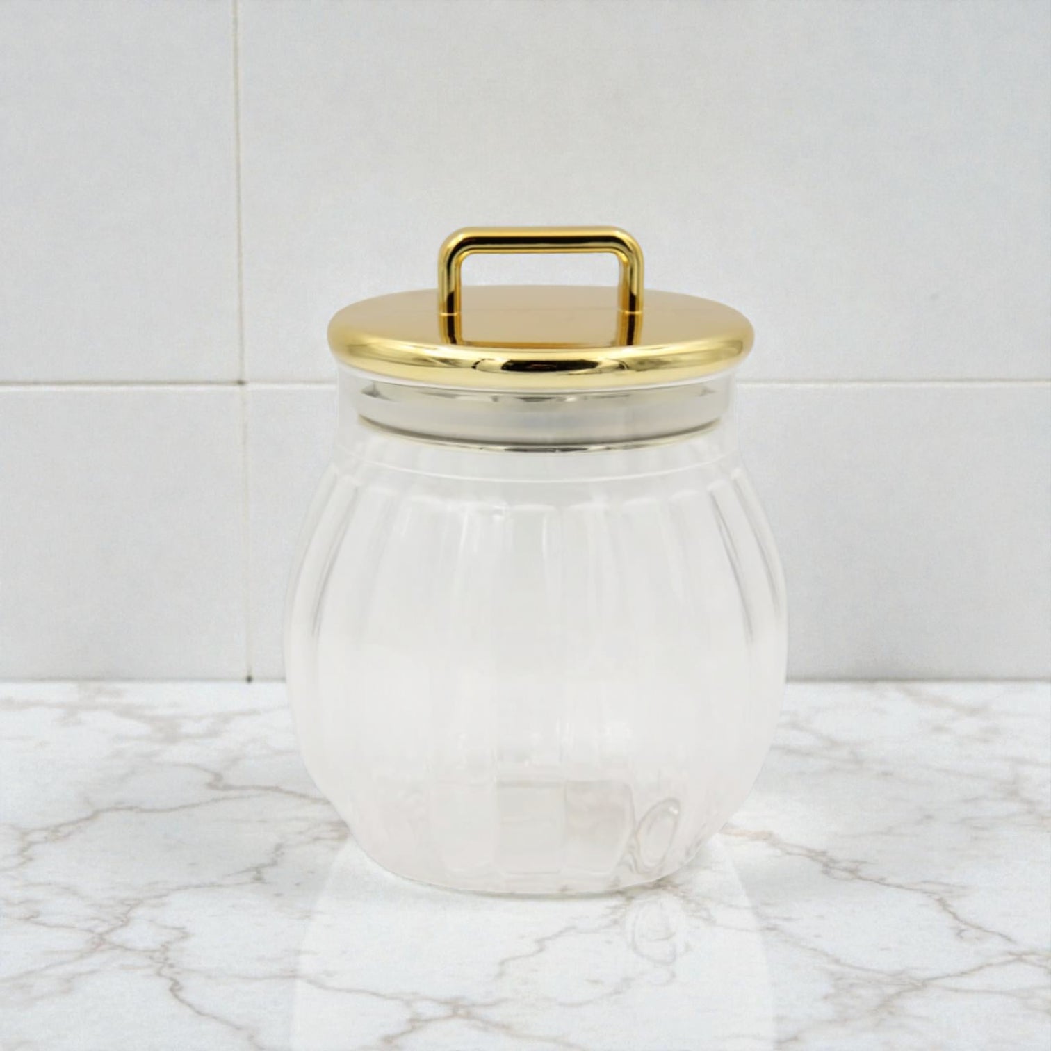 Acrylic Storage Jar with Gold Metal Lid & Handle – Clear Decorative Kitchen Canister (H 16cm x L 13cm x W 13cm)