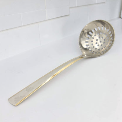 Yuniverse Steel Skimmer Spoon with Perforated Drainage Bowl & Decorative Pattern Handle – Deep Fry Strainer Ladle for Kitchen Cooking & Oil Draining - Damoo