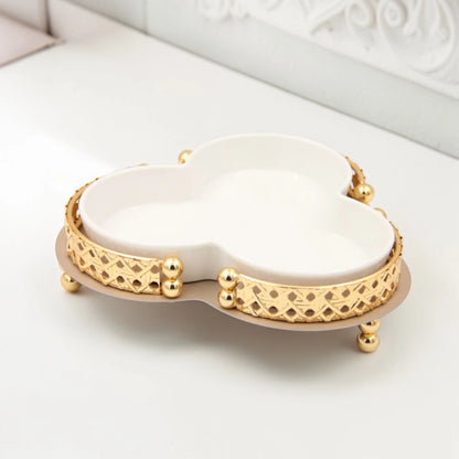 Al Habbai Clover Shaped Covered Serving Dish with Lid and Decorative Stand – Candy, Dates & Dessert Serving Bowl for Majlis and Hospitality - Damoo