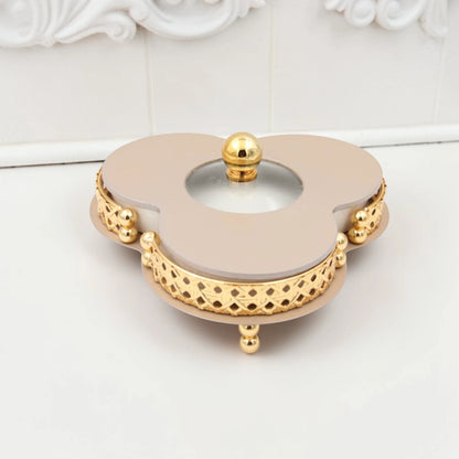 Al Habbai Clover Shaped Covered Serving Dish with Lid and Decorative Stand – Candy, Dates & Dessert Serving Bowl for Majlis and Hospitality - Damoo