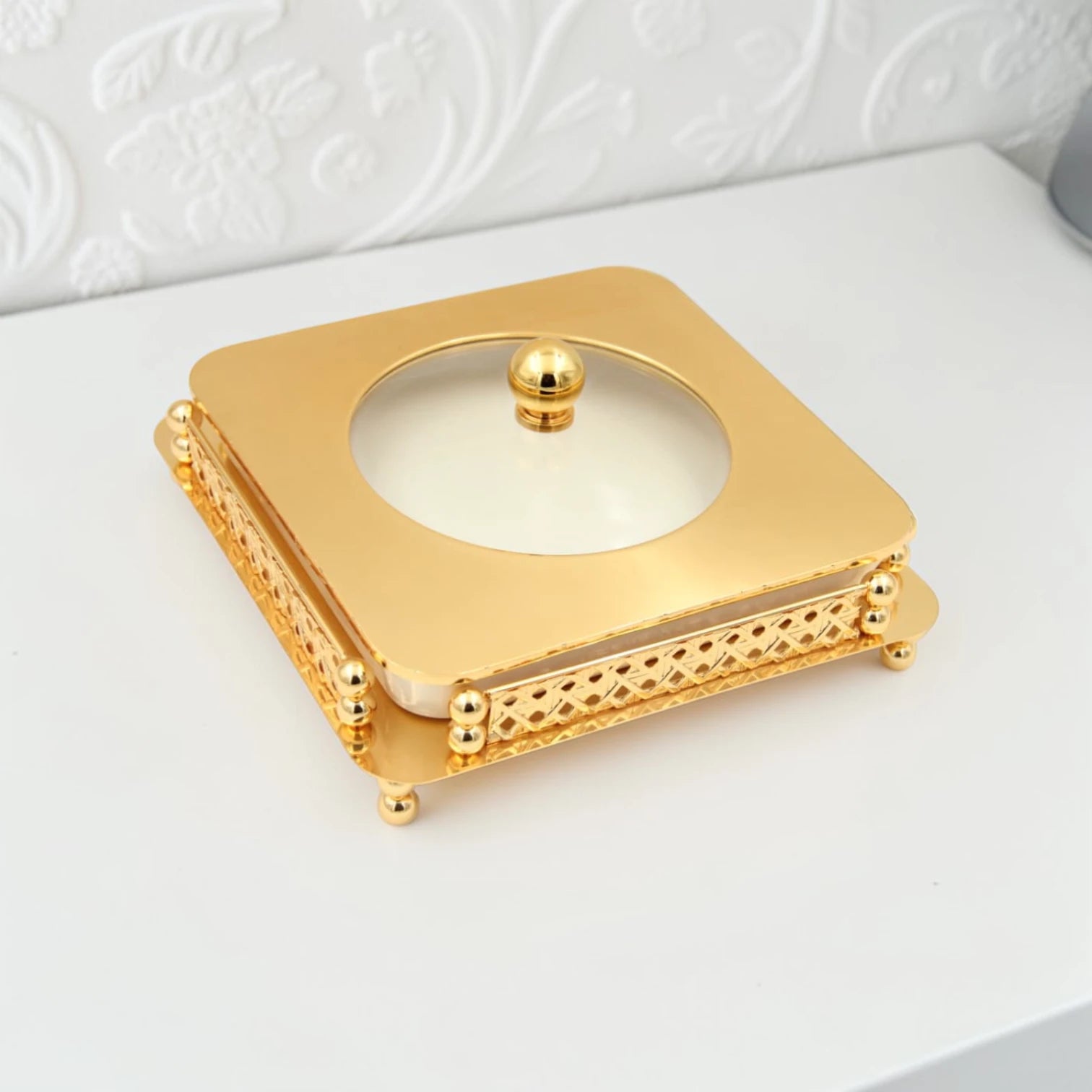 Al Habbai Square Covered Serving Dish with Lid and Decorative Stand – Dessert, Dates & Candy Serving Bowl for Majlis and Elegant Hospitality - Damoo