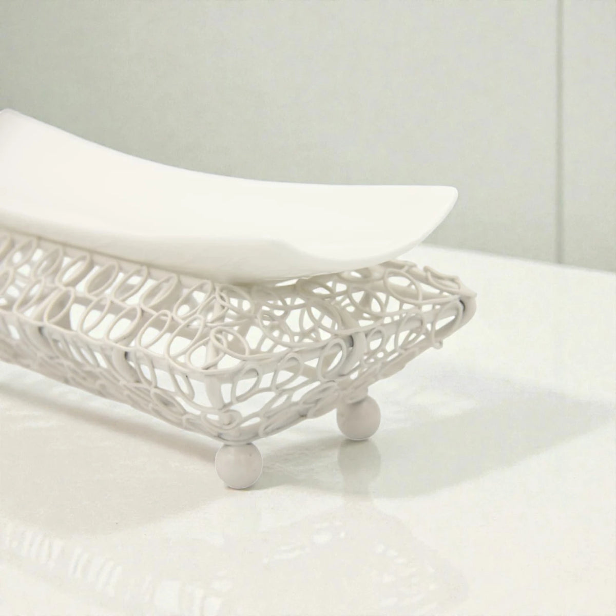 Decorative Serving Tray with Metal Stand & Curved Plate – Elegant Display Platter for Desserts, Snacks & Ramadan Table Decor (9H x 28L × 11W CM) - Damoo