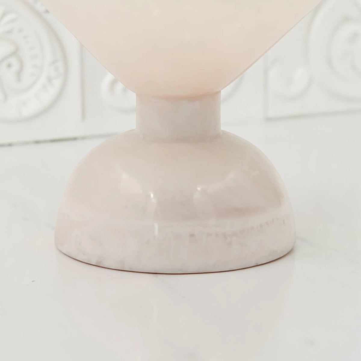 Elegant Pedestal Serving Bowl Decorative Centerpiece Dish – Modern Minimalist Bowl for Fruits, Snacks & Table Display (14H x 19L × 19W CM) - Damoo