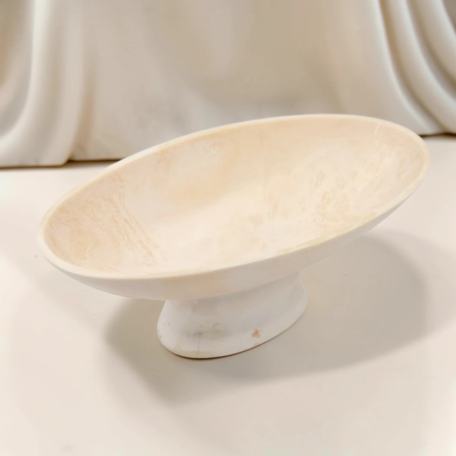 Large Oval Pedestal Serving Bowl Decorative Centerpiece Dish – Elegant Modern Display Bowl for Fruits & Table Styling (19H x 44L × 20.5W CM) - Damoo