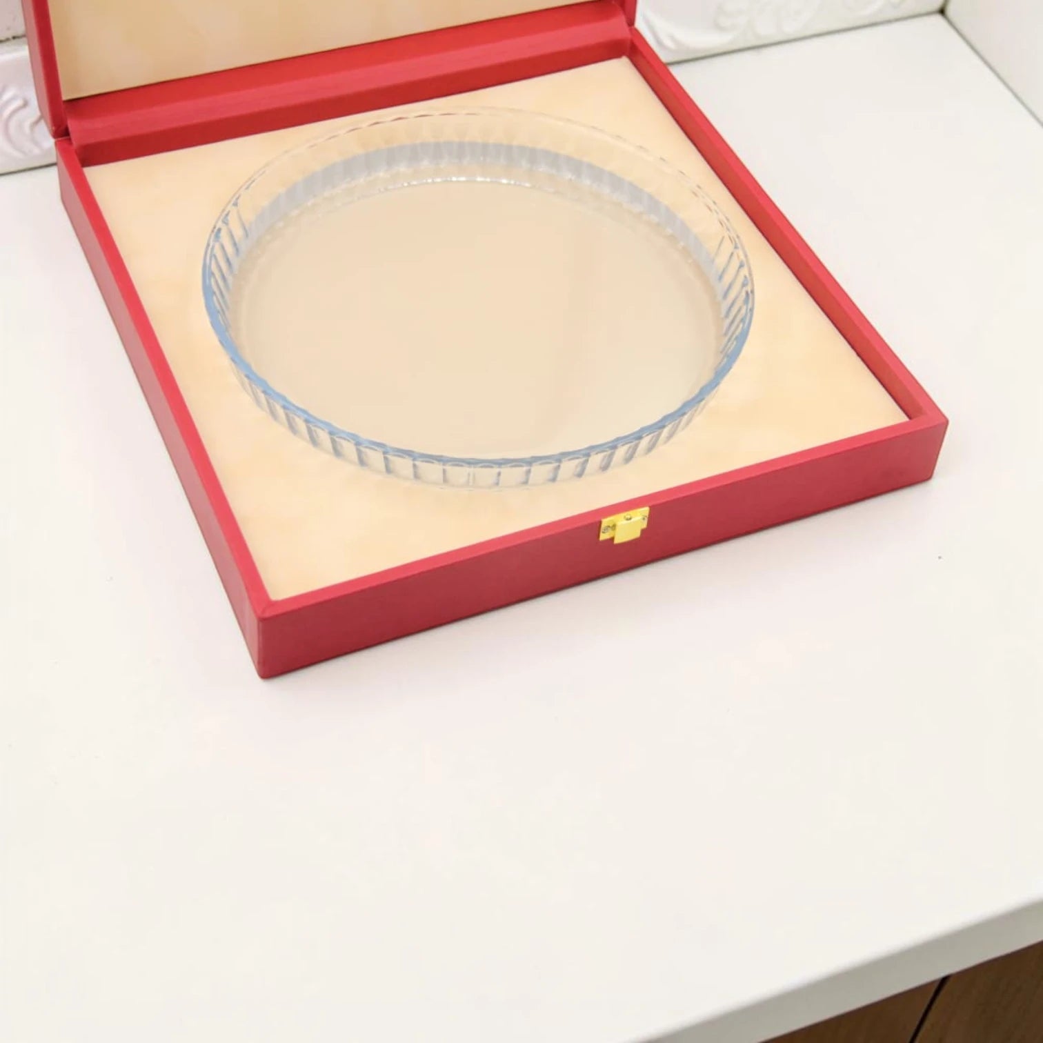 Round Serving Tray Set with Storage Case – Premium Gift Box Tray with Protective Carry Case for Desserts, Snacks & Elegant Table Display (8H x 34L × 34W CM | Tray 26 CM) - Damoo