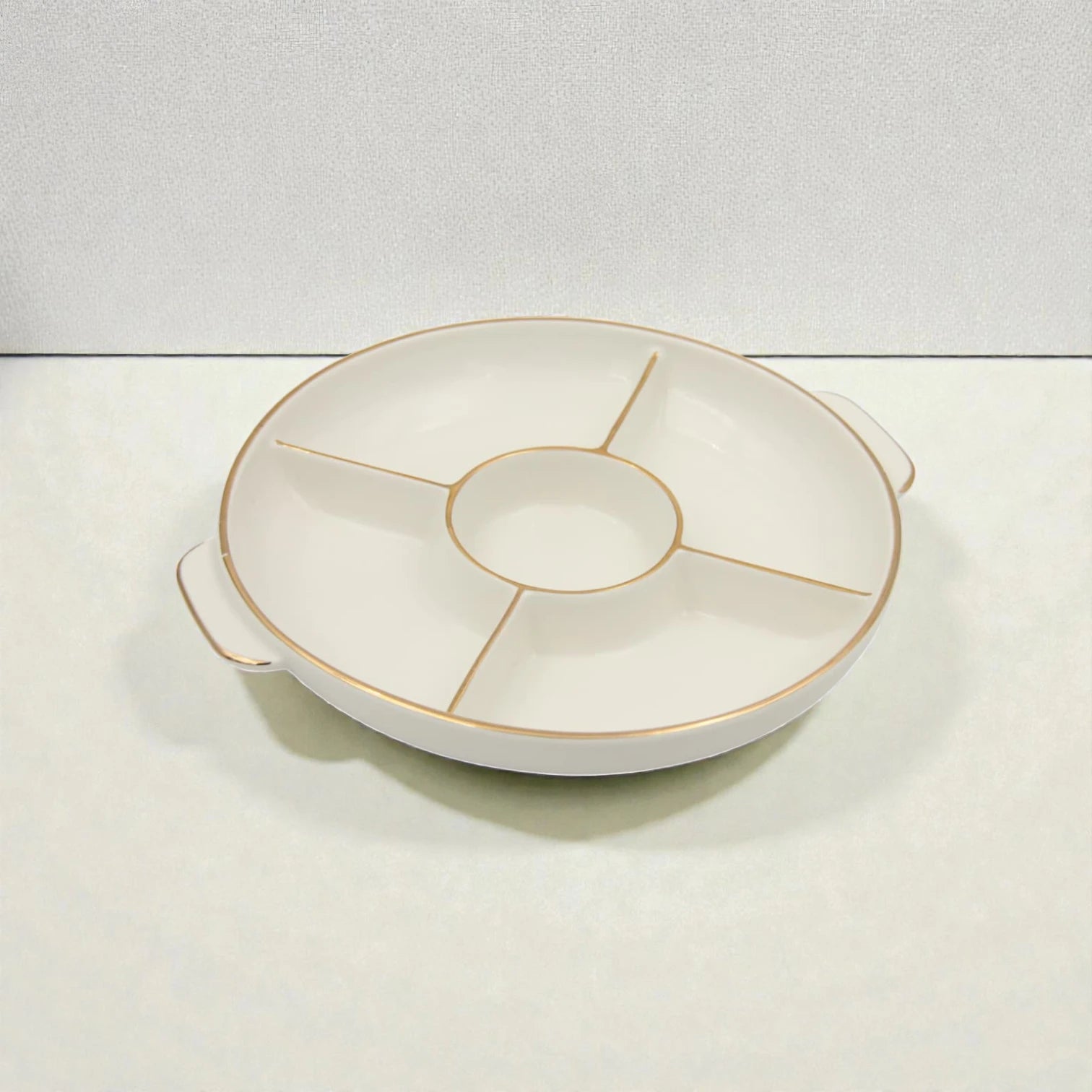 Round Sectioned Serving Tray with Lid & Handles – Multi-Compartment Snack & Appetizer Serving Plate with Covered Top (16H x 30L × 26W CM) - Damoo