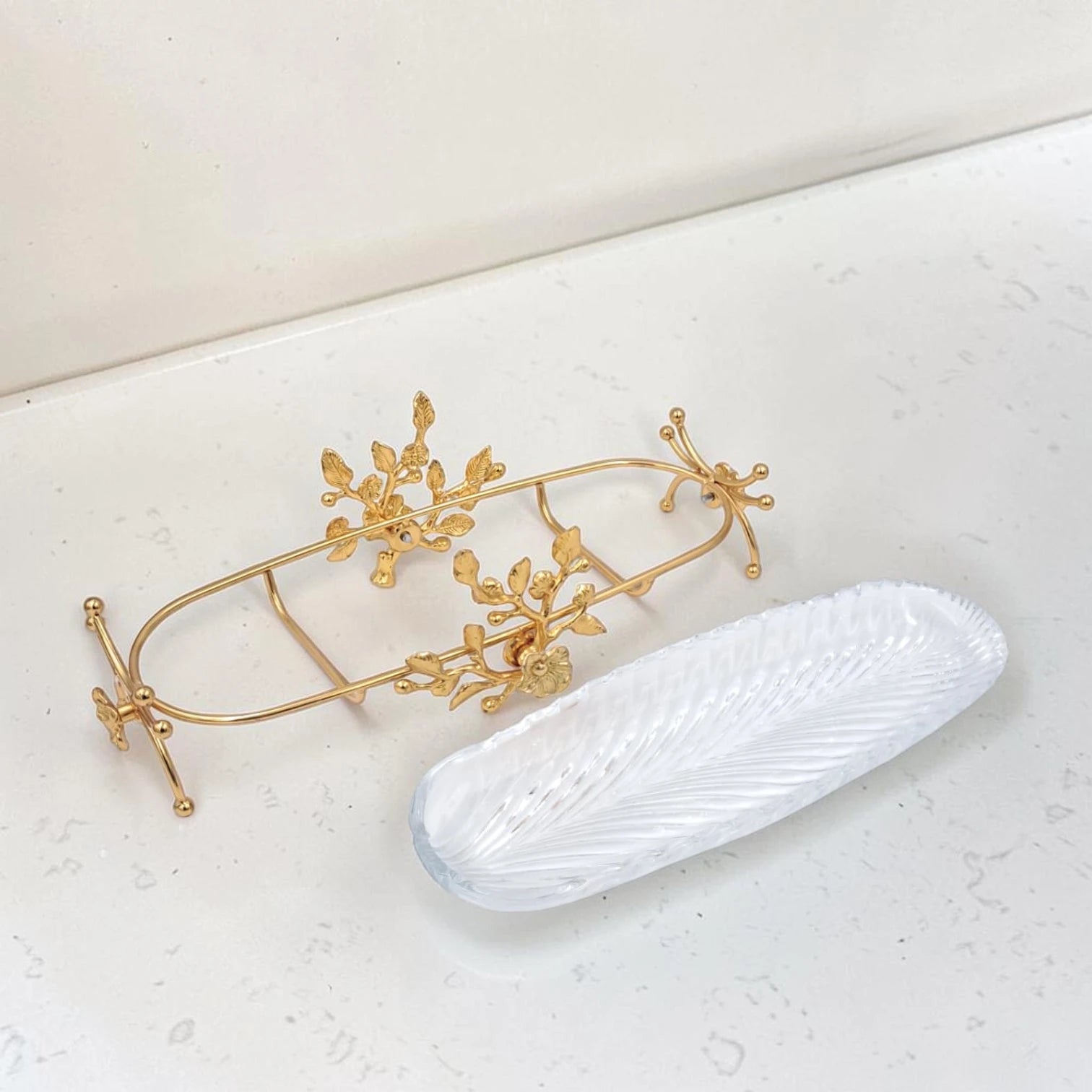 Luxury Oval Glass Serving Tray with Gold Floral Stand – Elegant Dessert, Dates & Candy Display Platter (44 x 21 x 12 cm) - Damoo