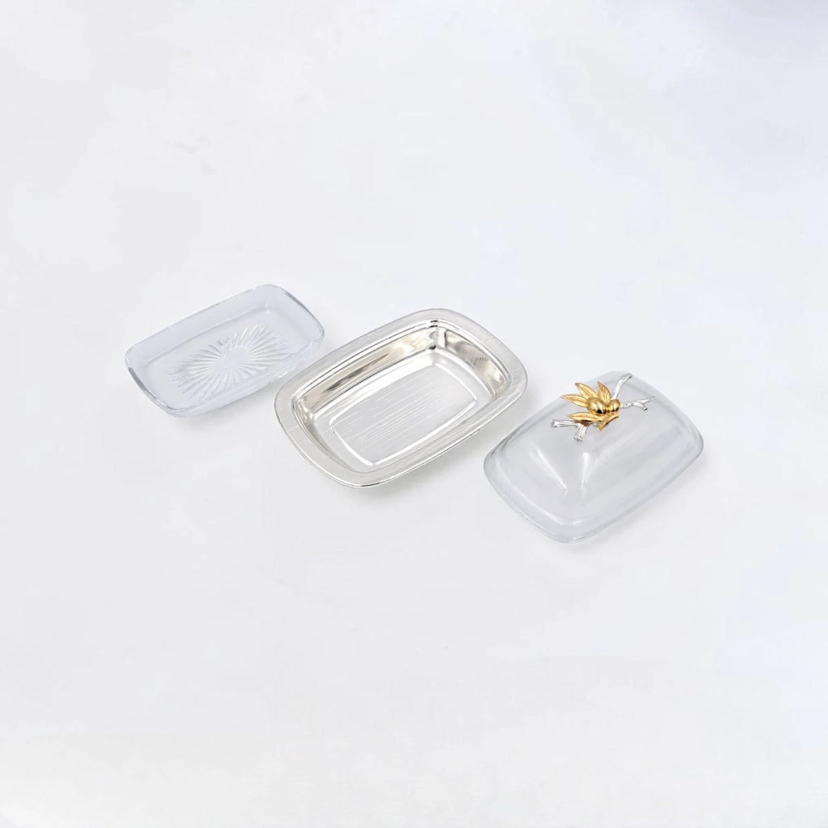 Elegant Butter Dish with Clear Lid & Gold Floral Handle – Premium Serving Tray for Butter, Cheese & Desserts (19 x 13 x 9 cm) - Damoo