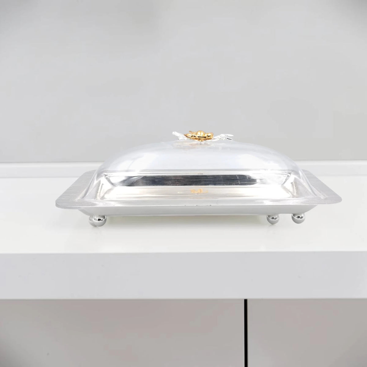 Elegant Rectangular Butter Dish with Clear Lid & Gold Floral Handle – Premium Serving Tray for Butter, Cheese & Desserts (32 x 16 x 12 cm) - Damoo