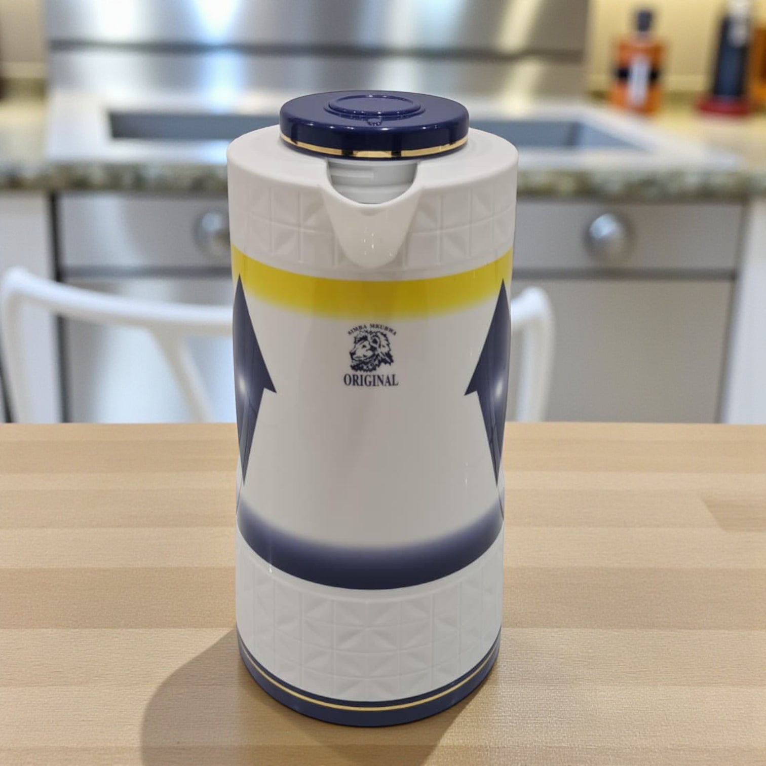 DAMOO Original Thermos Flask – 1L Hot & Cold Vacuum Jug with Easy Pour Handle | Durable Plastic Insulated Kettle for Coffee, Tea & Water - Damoo