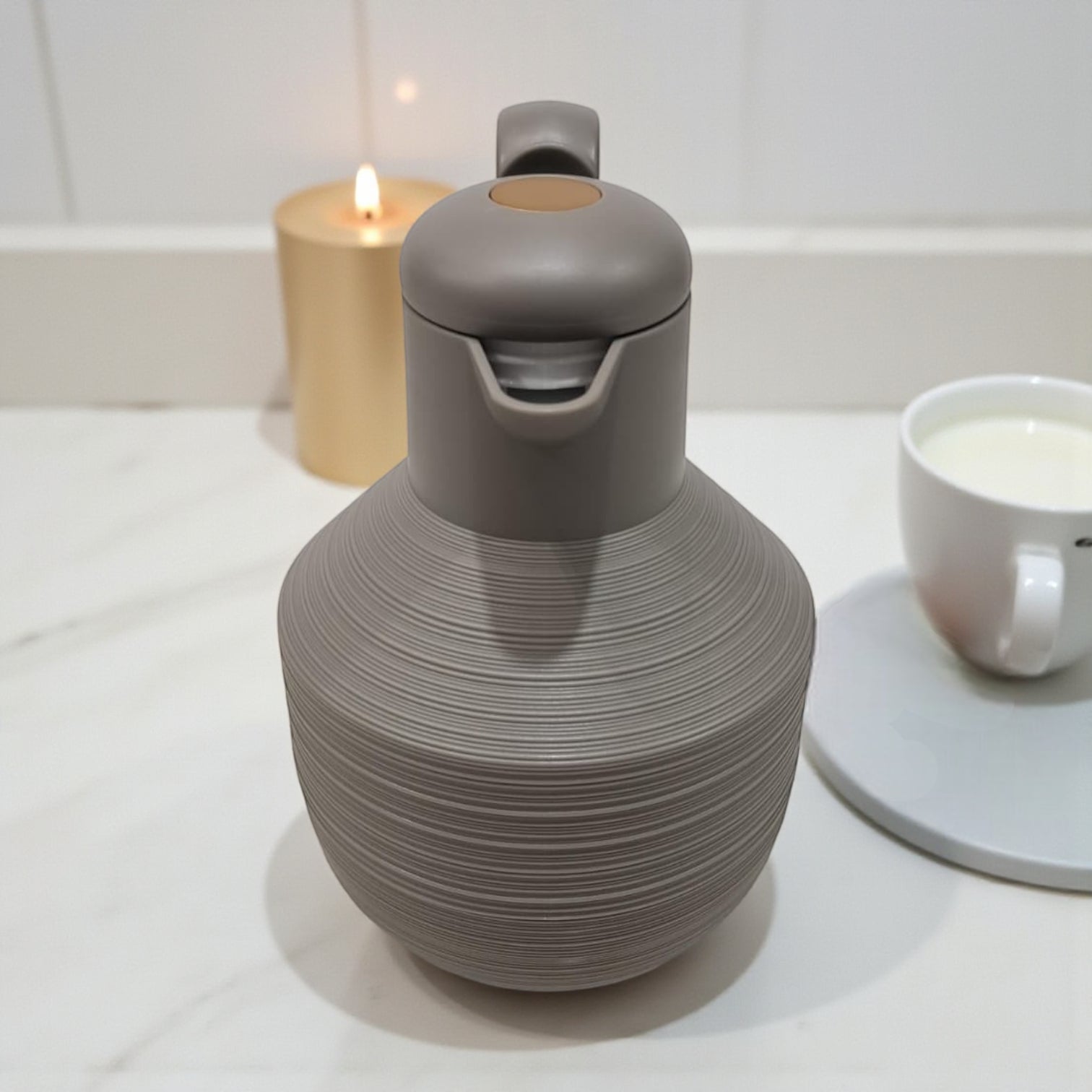 Ripple 1.0L Vacuum Flask – Double-Wall Insulated Thermos Jug with Glass Liner, Hot & Cold Beverage Server, Ribbed Modern Design & Easy-Pour Spout for Home or Office - Damoo
