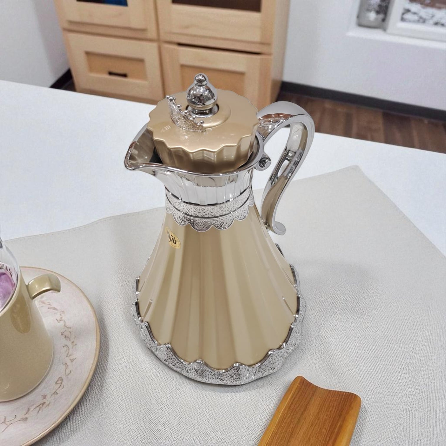 Najib Premium Quality Vacuum Flask Set – 0.7L & 1.0L | Elegant Double-Wall Insulated Jugs with Crown Lid & Ornate Handle | Ideal for Hot & Cold Beverages | Modern Style Collection - Damoo