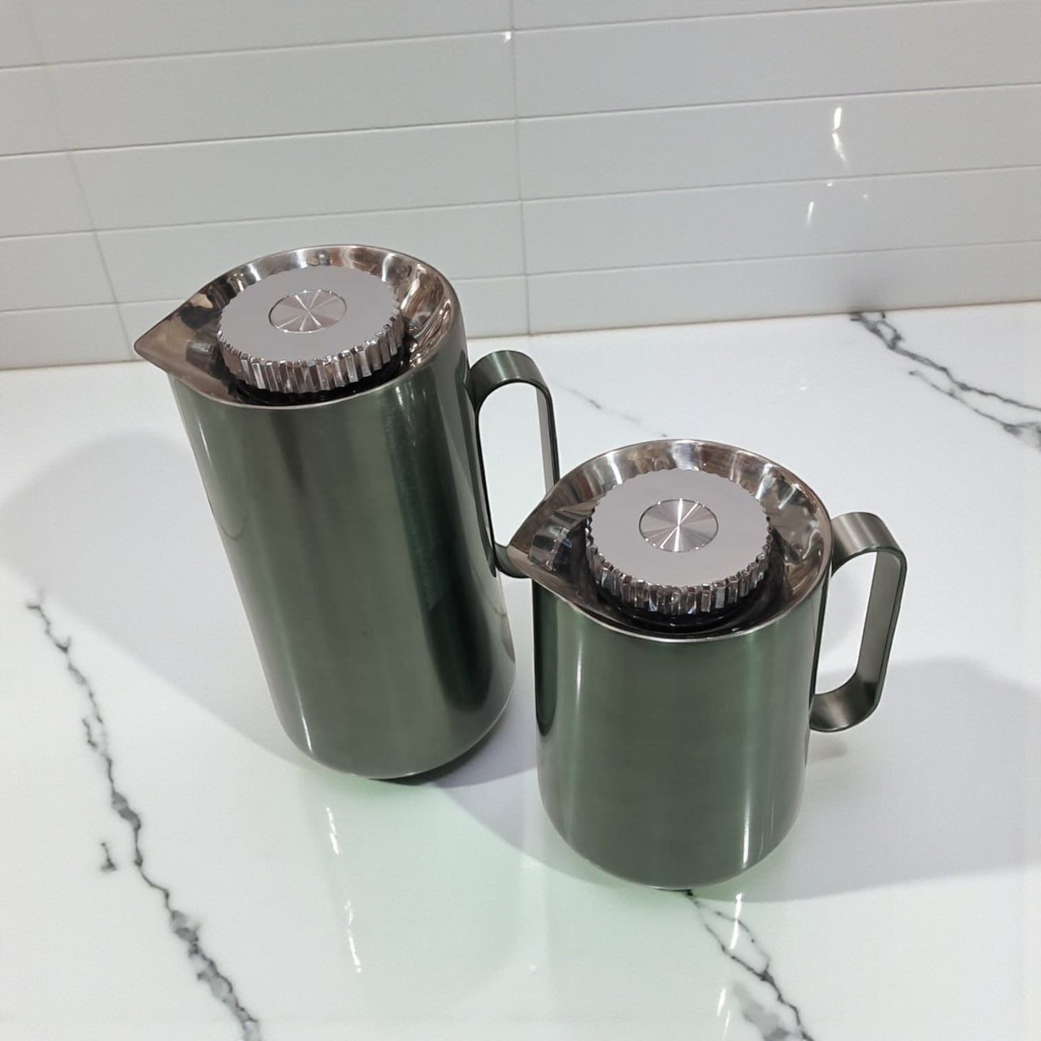 Stainless Steel Double Wall Vacuum Flask Set – 0.35L + 0.6L Insulated Coffee & Tea Thermos with Elegant Metallic Finish and Easy-Pour Handle – Modern Thermal Jugs for Home, Office & Travel - Damoo