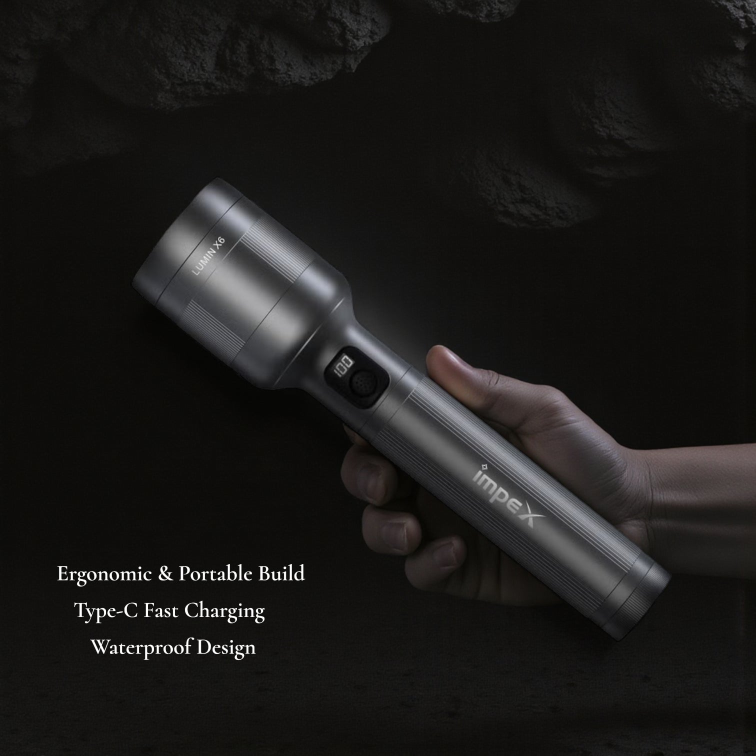 مصباح يدوي LED قابل لإعادة الشحن من إمبكس لومين إكس 6 جديد | ٢٥٠٠ لومن | بطارية ١٢٠٠٠ مللي أمبير/ساعة | شحن سريع من النوع سي | مدى ٧٠٠ متر | ٤ أوضاع إضاءة | مقاوم للماء والصدمات | هيكل من الألومنيوم للطائرات