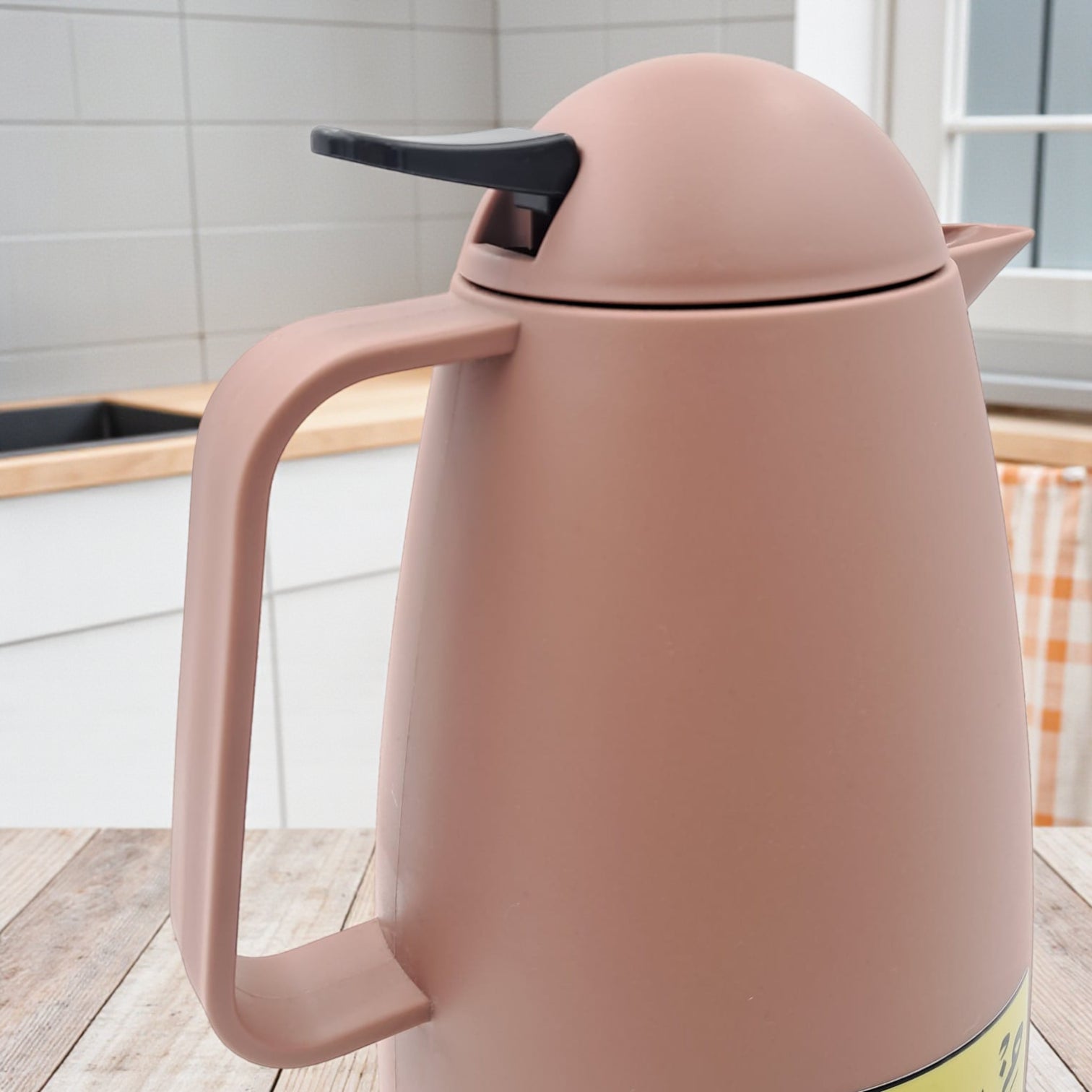 Crystal House Vacuum Flask | Insulated Coffee & Tea Thermos | Premium Arabic Dallah-Style Flask | 1L Capacity | Heat-Retention Thermal Jug - Damoo