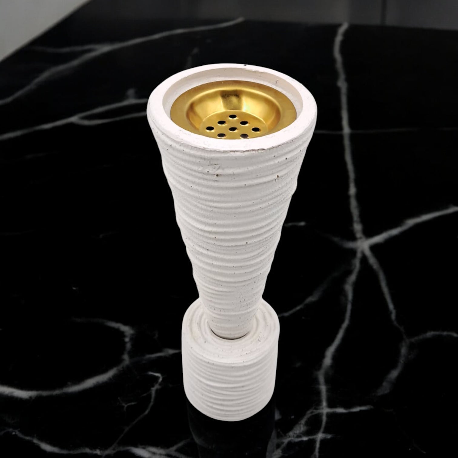 Modern Ribbed Ceramic Incense Burner with Gold Metal Cup – Minimalist Bakhoor & Oud Burner for Home Décor - Damoo