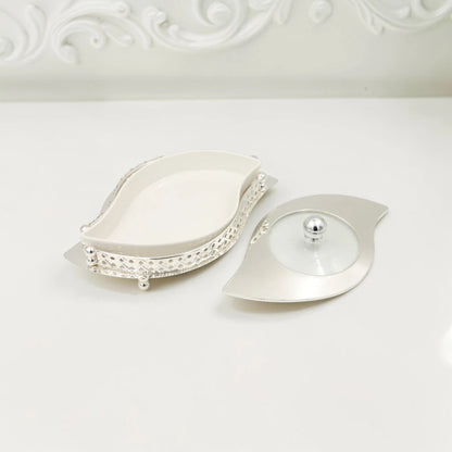 Al Habbai Leaf Shape Covered Serving Dish with Decorative Stand – Elegant Dates, Dessert & Candy Serving Bowl for Majlis Hospitality - Damoo