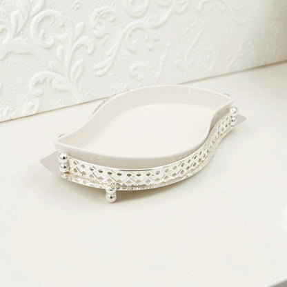 Al Habbai Leaf Shape Covered Serving Dish with Decorative Stand – Elegant Dates, Dessert & Candy Serving Bowl for Majlis Hospitality - Damoo