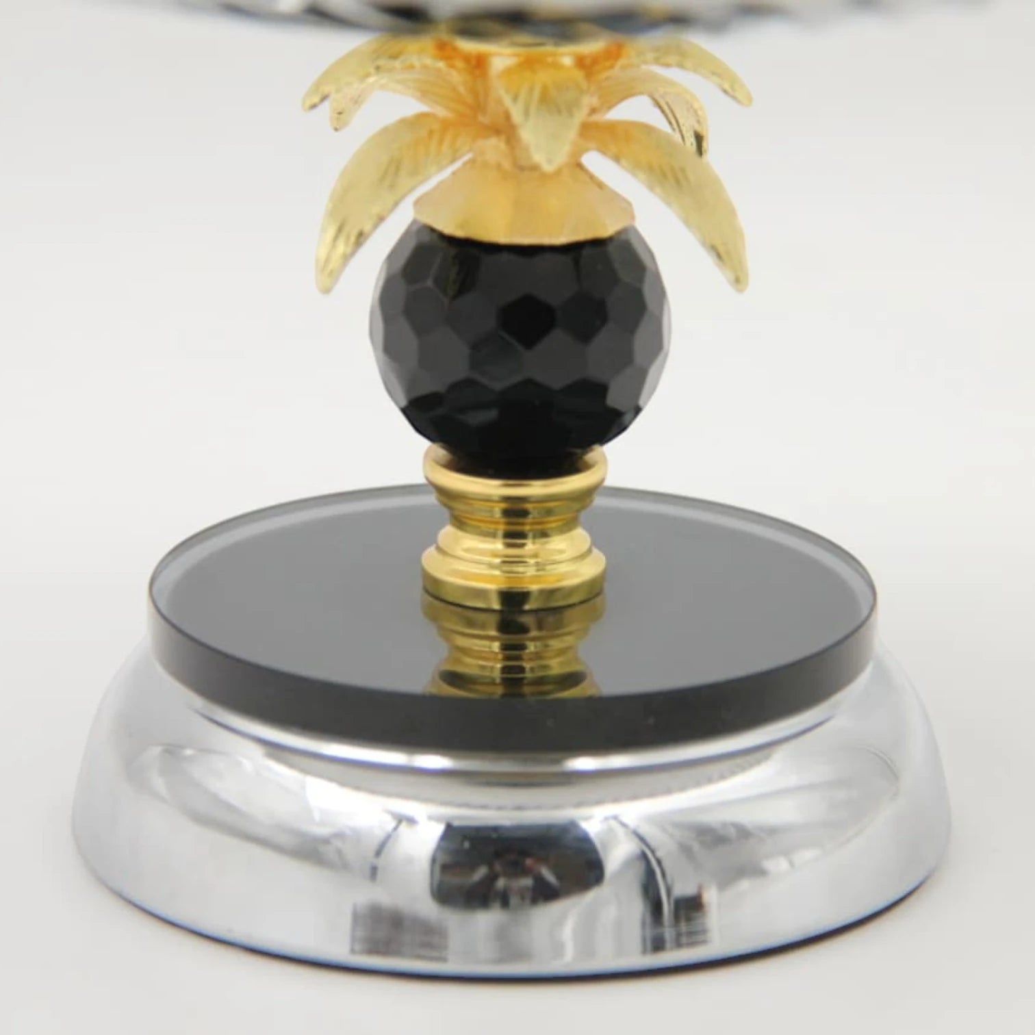 Luxury Metal Serving Tray Stand with Decorative Palm Design & Crystal Accent – Pedestal Dessert & Fruit Display Plate for Table Décor (15H x 24.5L x 24.5W CM) - Damoo