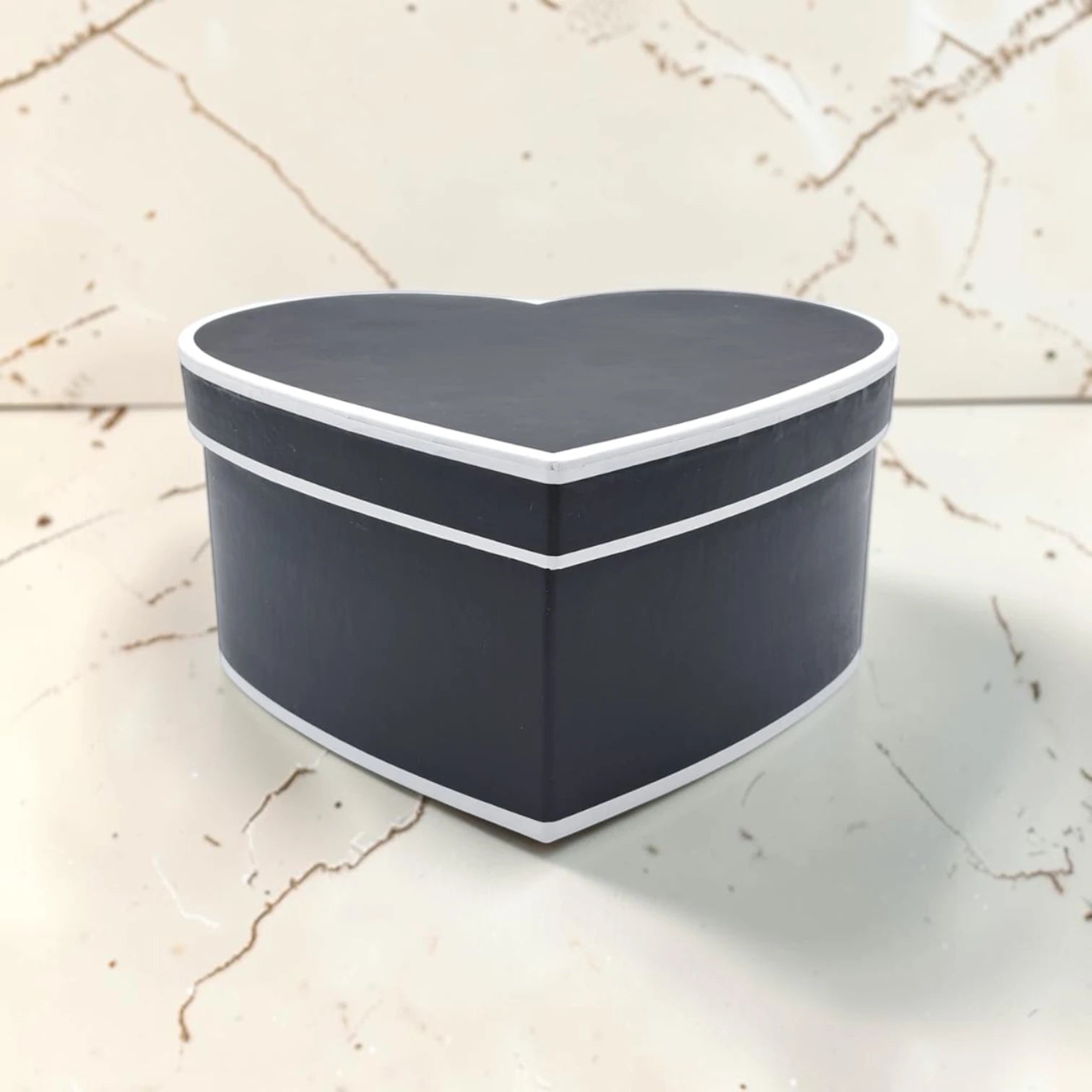 Heart Shape Gift Storage Box with Lid for Flowers, Chocolates, Jewelry & Valentine’s Day Hampers – Decorative Heart Packaging Box for Special Occasions - Damoo