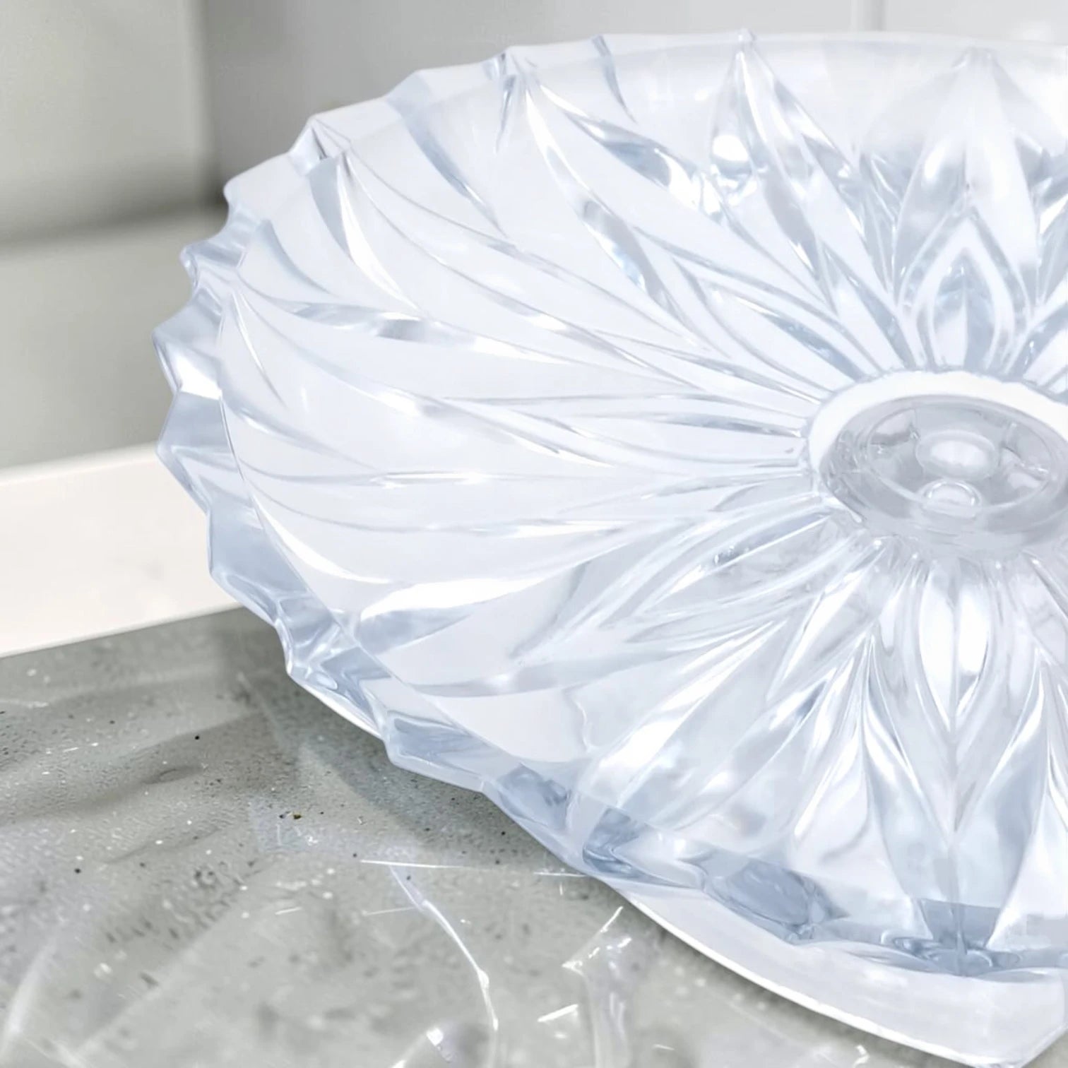 Luxury Clear Glass Cake Stand with Decorative Floral Pattern Pedestal Serving Tray for Desserts & Pastries (12H x 31L x 31W CM) - Damoo