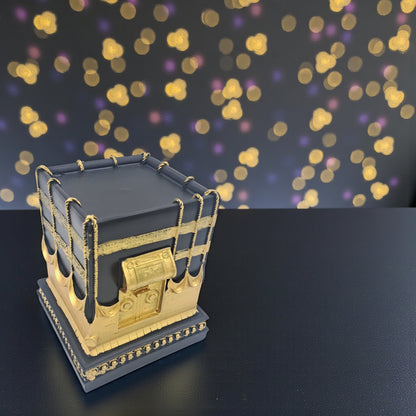 Islamic Kaaba Tabletop Décor – Black & Gold Sacred Architecture Ornament for Home & Ramadan Display (15H x 13L × 13W CM) - Damoo