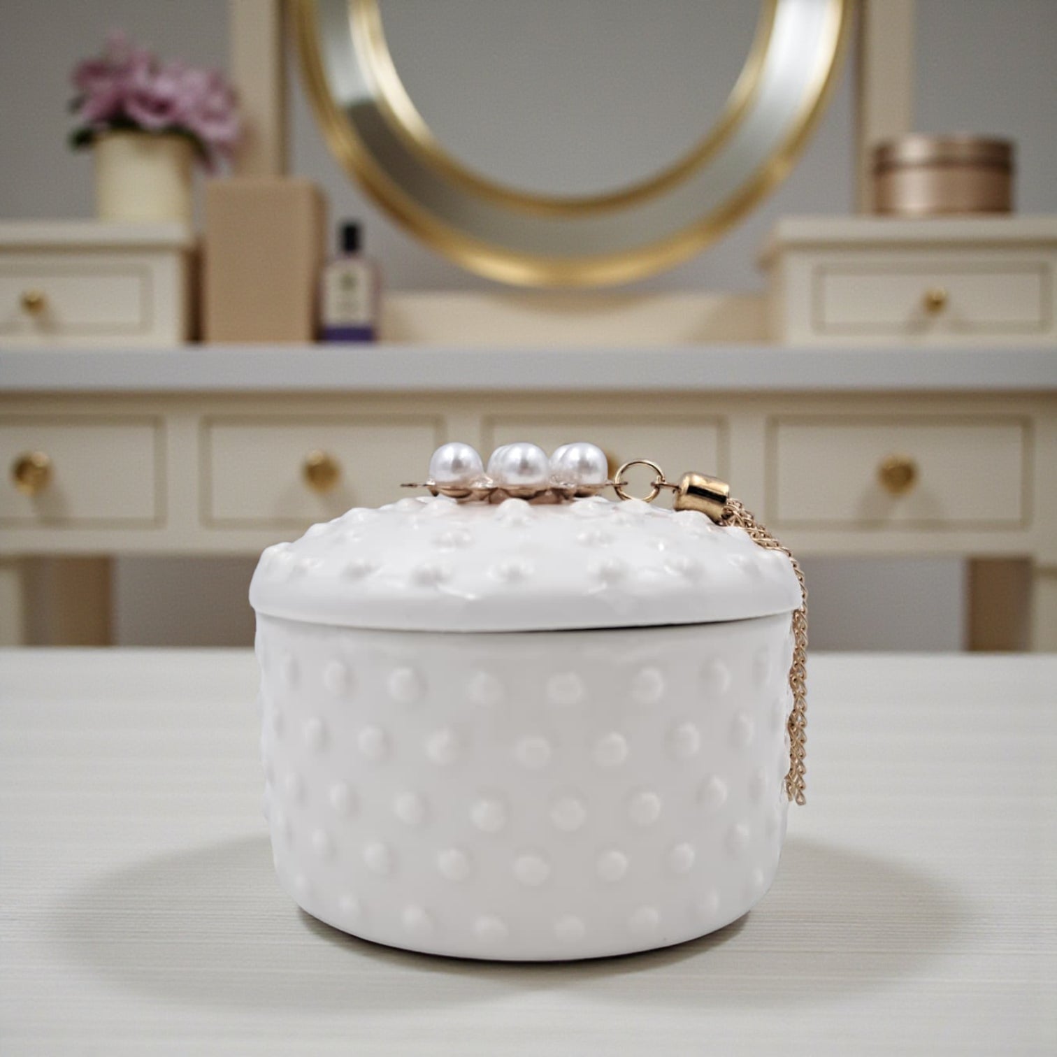 Elegant Porcelain Jewelry Box with Pearl & Crystal Lid – White Round Decorative Trinket Holder with Golden Tassel Accent