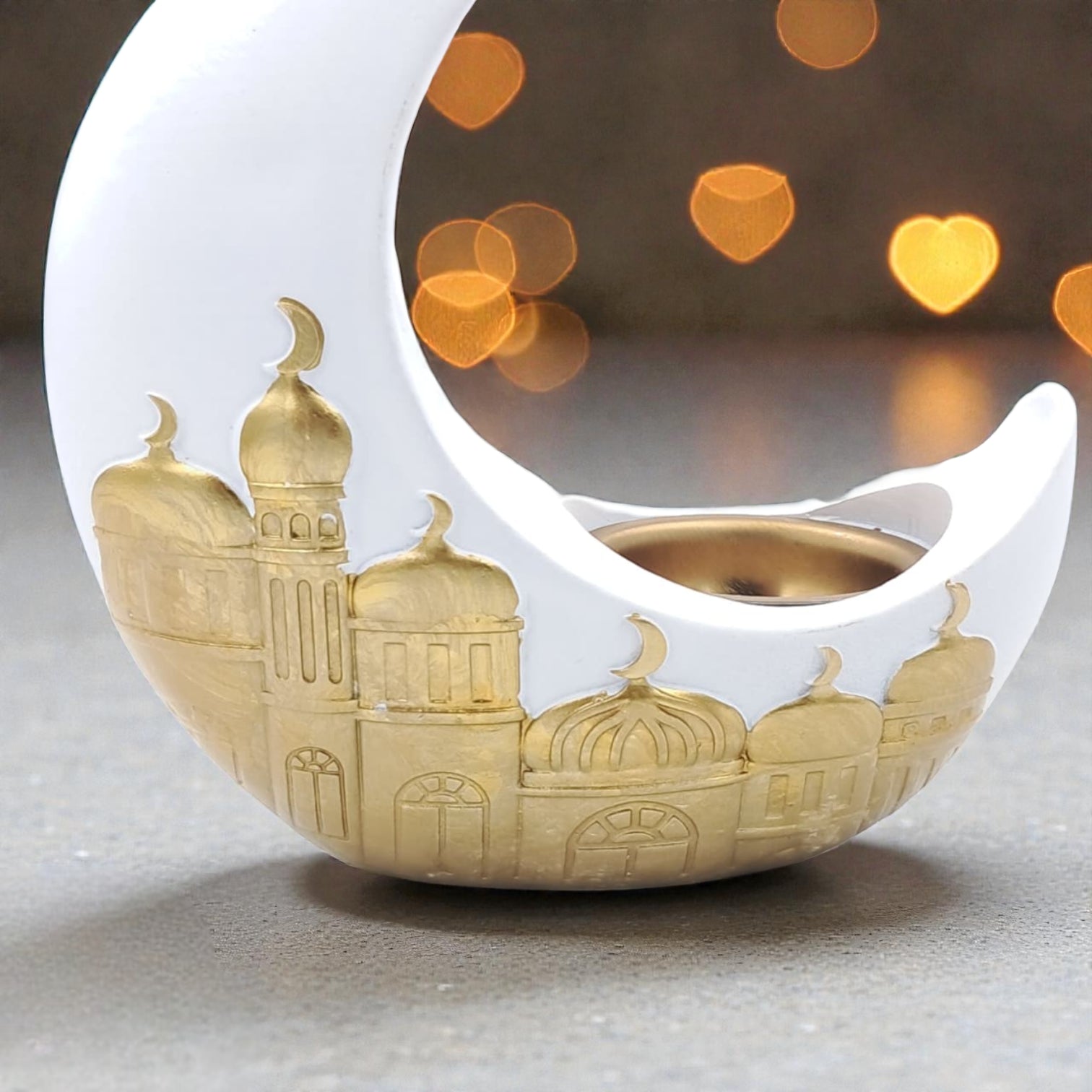 Luxury Ramadan Crescent Incense Burner – White Ceramic Bakhoor Holder with Gold Islamic Architecture Design (15H × 14L × 8.5W CM) - Damoo