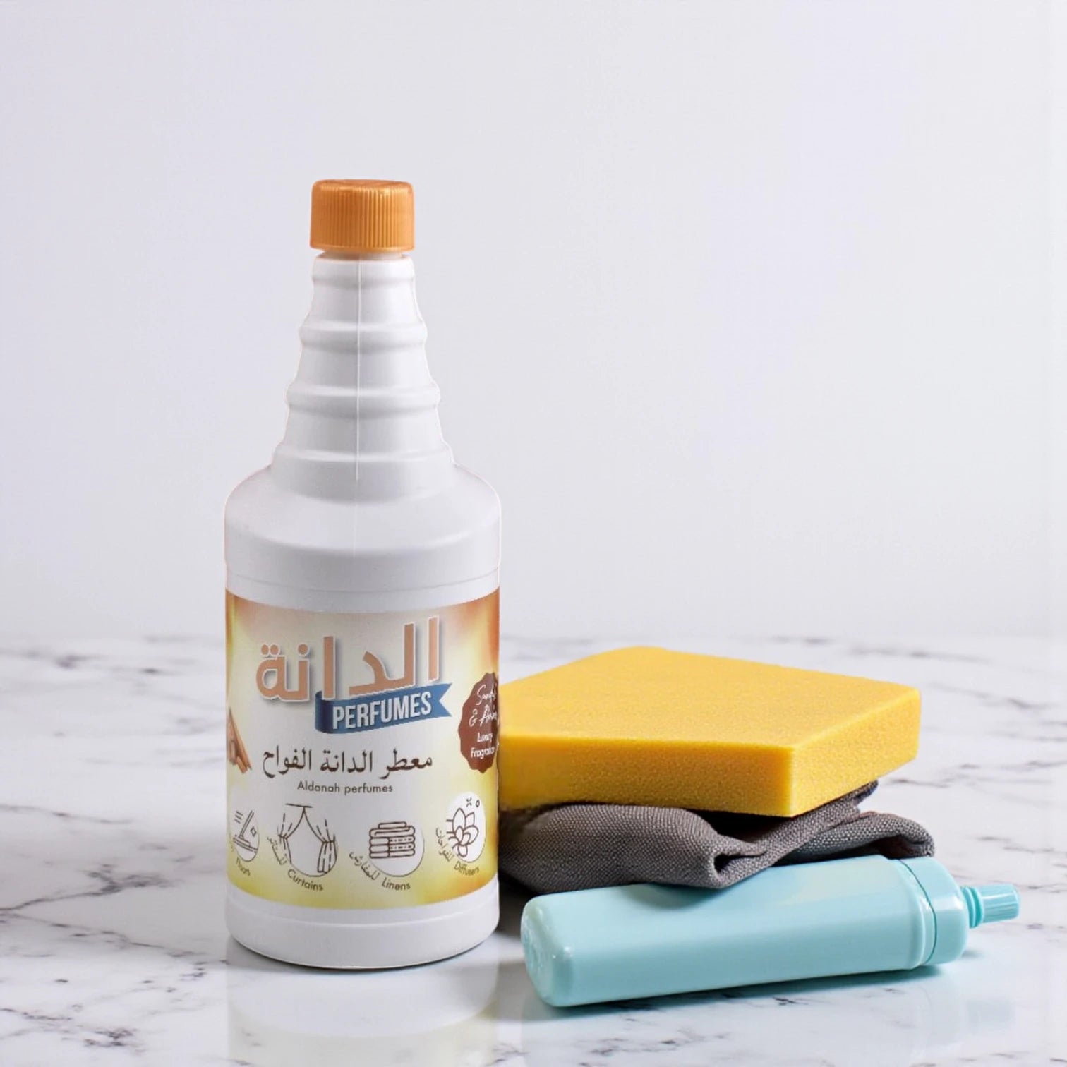 Al Danah Cleaner & Freshener – Sandalwood & Amber, 1000ML | Multi-Purpose Floor & Fabric Fragrance, Diffuser Safe, Warm & Woody Scent - Damoo