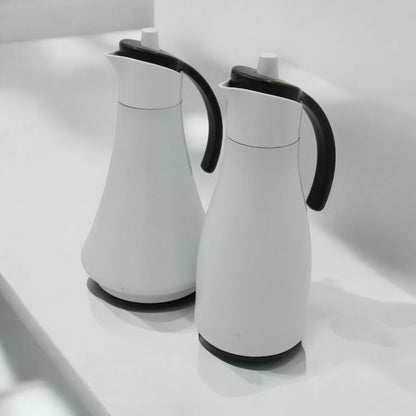 Al Maha Vacuum Flask 2-Piece Double-Wall Stainless Steel Set (1L & 0.7L) – Elegant Thermal Bottles with Stylish Handle for Hot & Cold Beverages - Refal Collection - Damoo