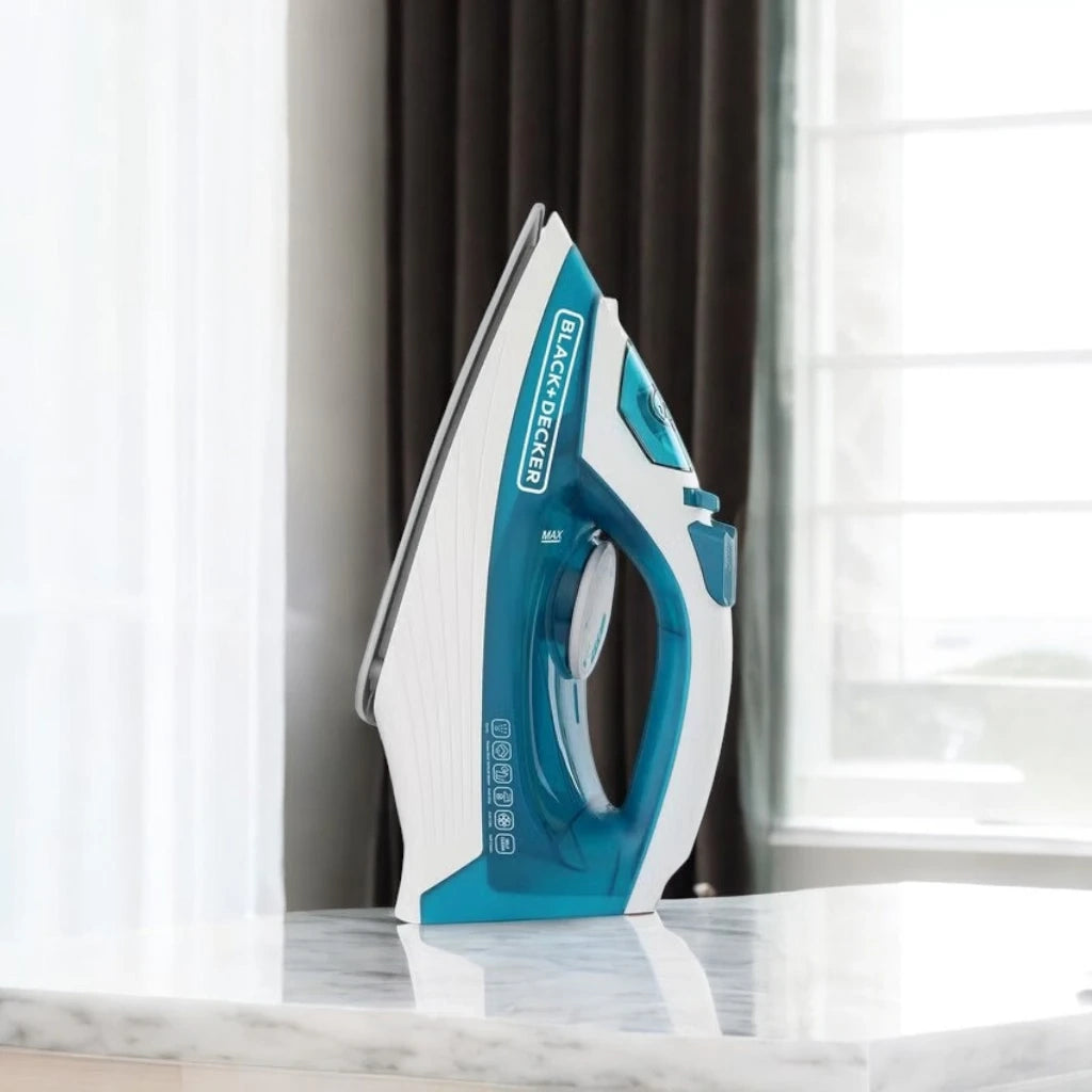 Black & Decker Steam Iron – 1600W Nonstick Soleplate, Adjustable Steam & Temperature Control, Vertical Steam, Overheat Protection – White/Green - X1575-B5 - Damoo