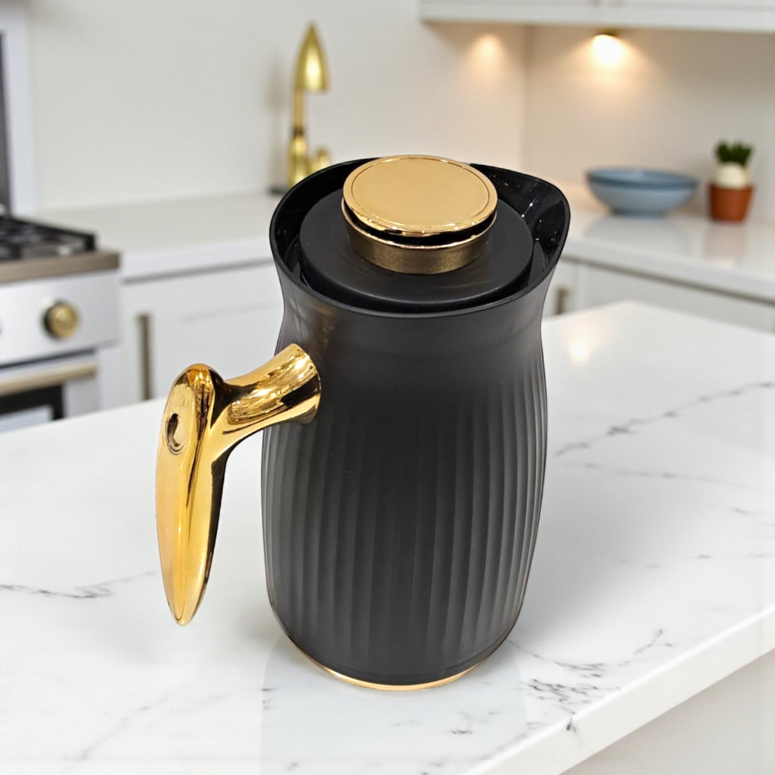 GERMAX Elegant Black & Gold Insulated Thermos Flask – Premium Vacuum Jug for Hot & Cold Beverages – 1 L Capacity with Luxury Golden Handle & Lid - Damoo