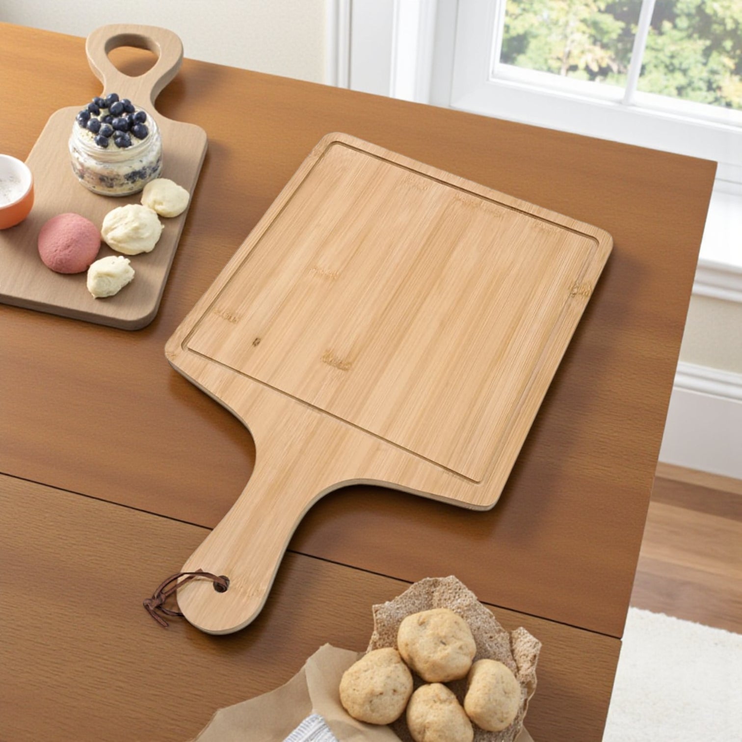 Premium Bamboo Cutting Board with Handle – Natural Wooden Chopping Board for Kitchen, Cheese, Fruits & Bread, Durable & Eco-Friendly Design - Damoo