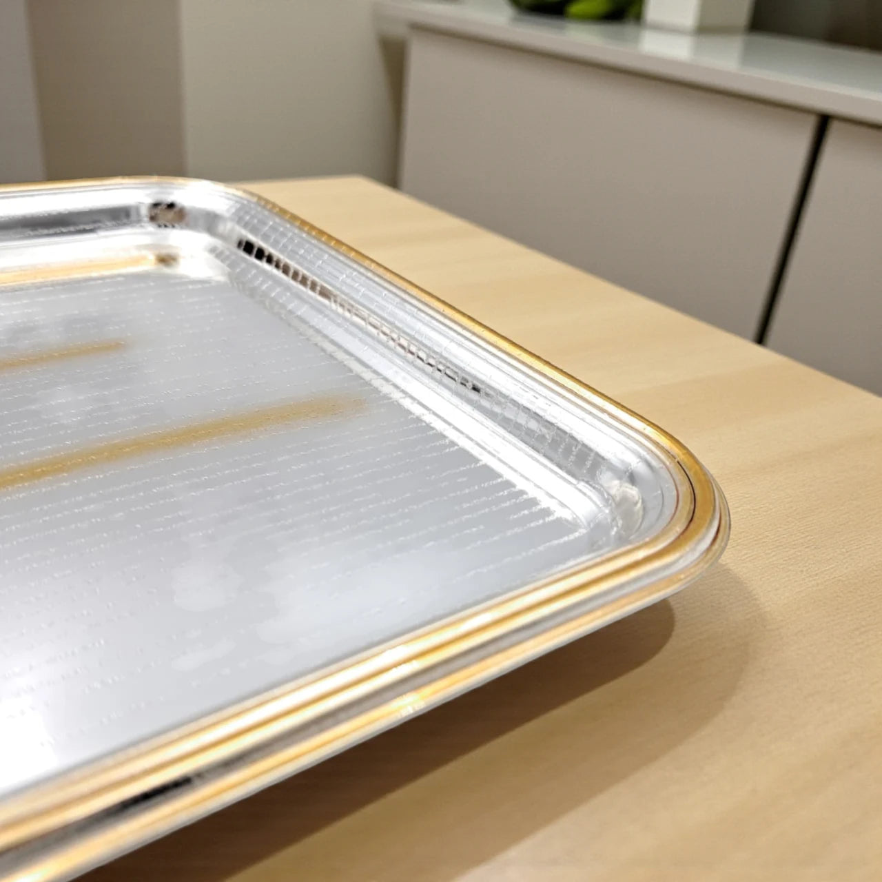 Ansa Luxury Rectangular Serving Tray – Premium Shine Finish with Gold Accents | Elegant Lightweight & Durable | Ideal for Tea, Snacks, Desserts, Parties & Home Hospitality – H(1.5cm) x W(18cm) x L(30cm)