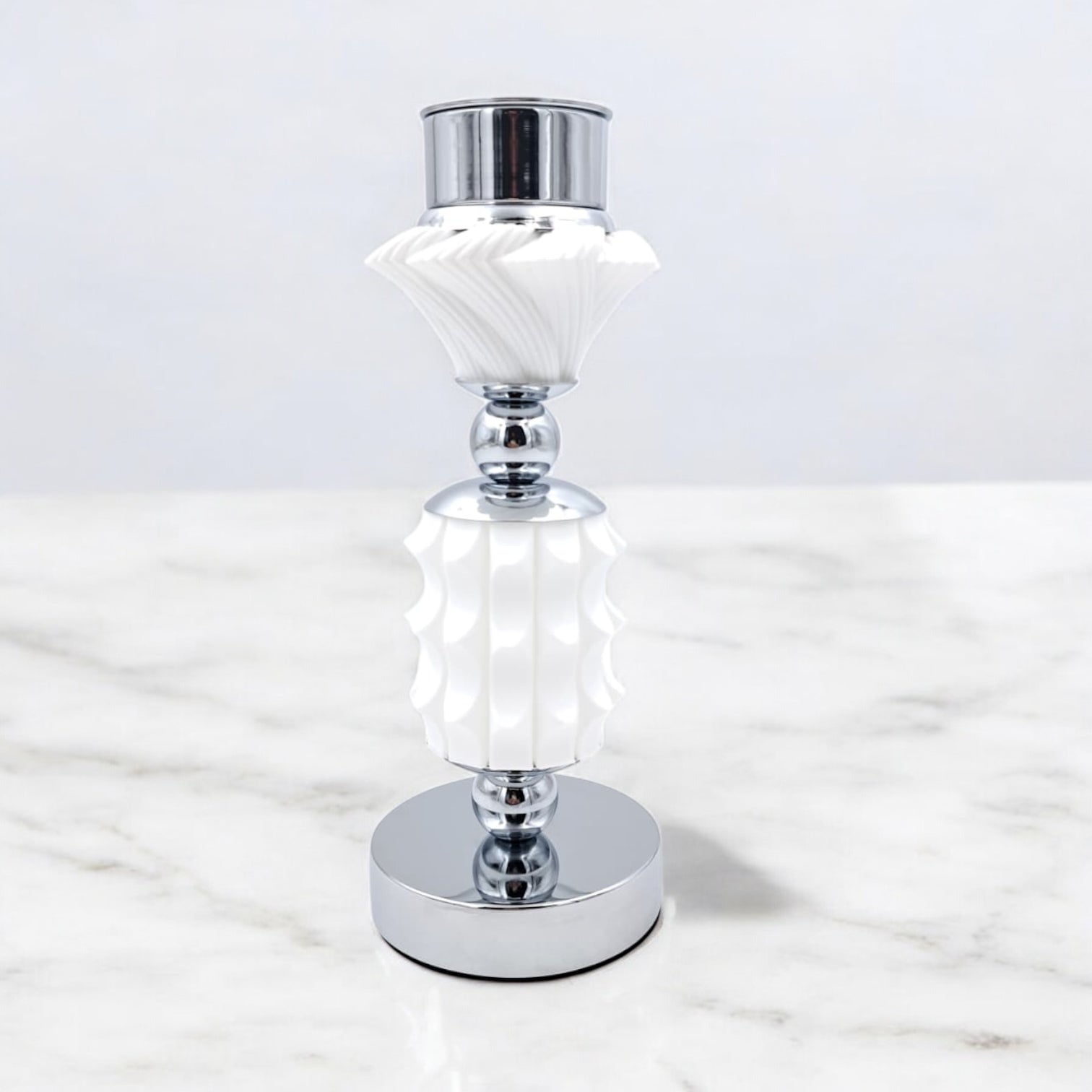 Modern Silver & White Bakhoor Burner – Ornate Decorative Arabic Incense Holder for Home, Office & Majlis – Metal & Textured Design (H26 × L10 × W10 CM) - Damoo