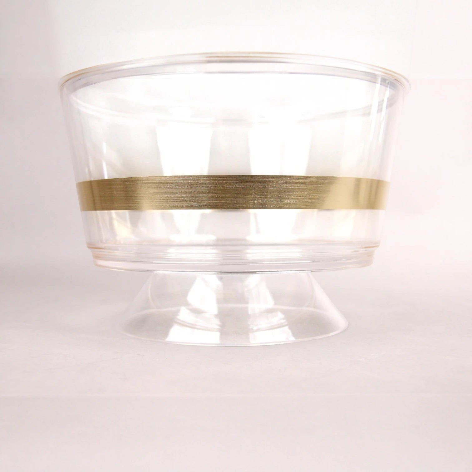 Clear Acrylic Serving Bowl with Lid, Gold Strap Accent & Pedestal Base – Elegant Food Server for Salads, Rice, and More - Damoo